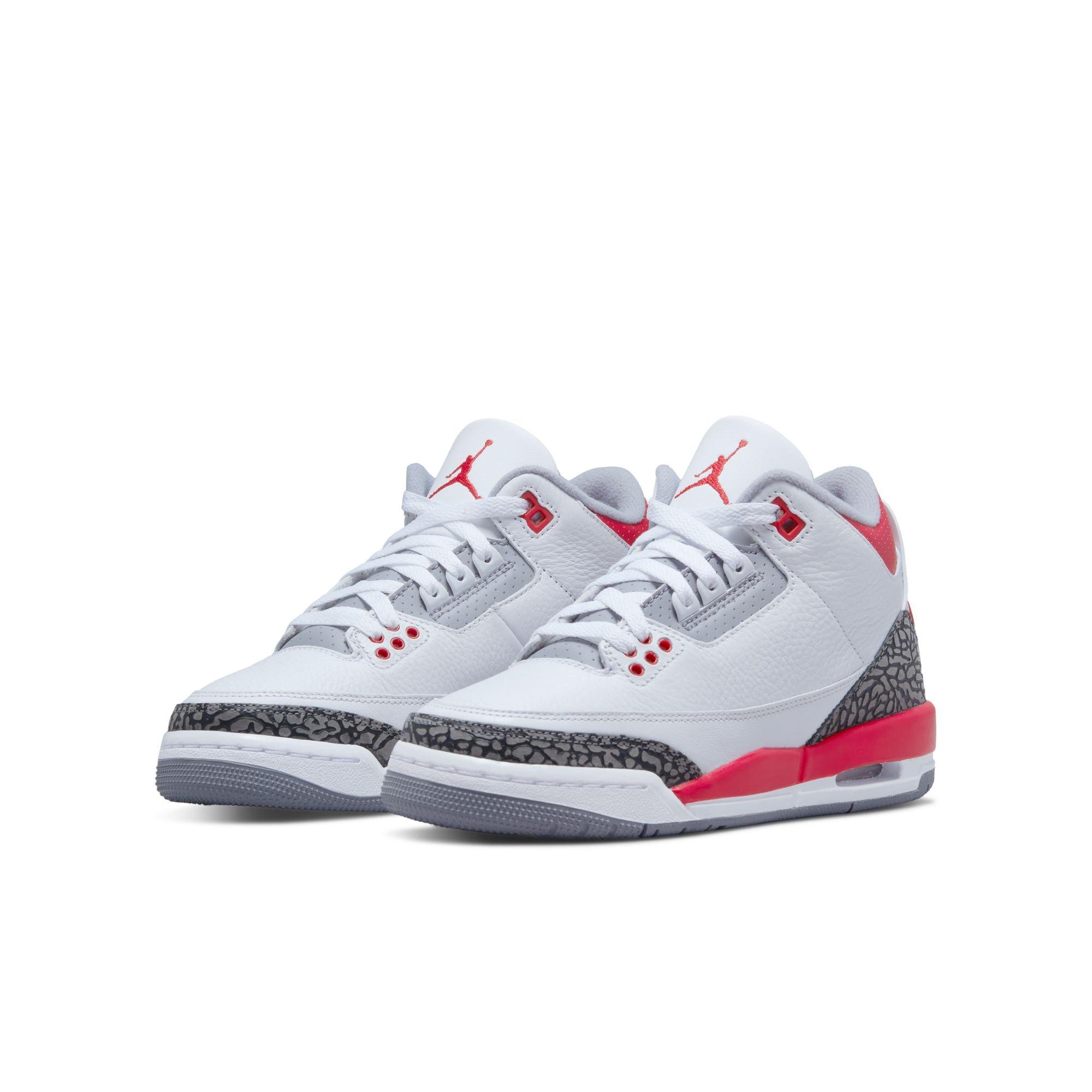  Jordan Boy's Air 3 Retro (Big Kid) White/Fire Red/Black/Cement  Grey 4 Big Kid M