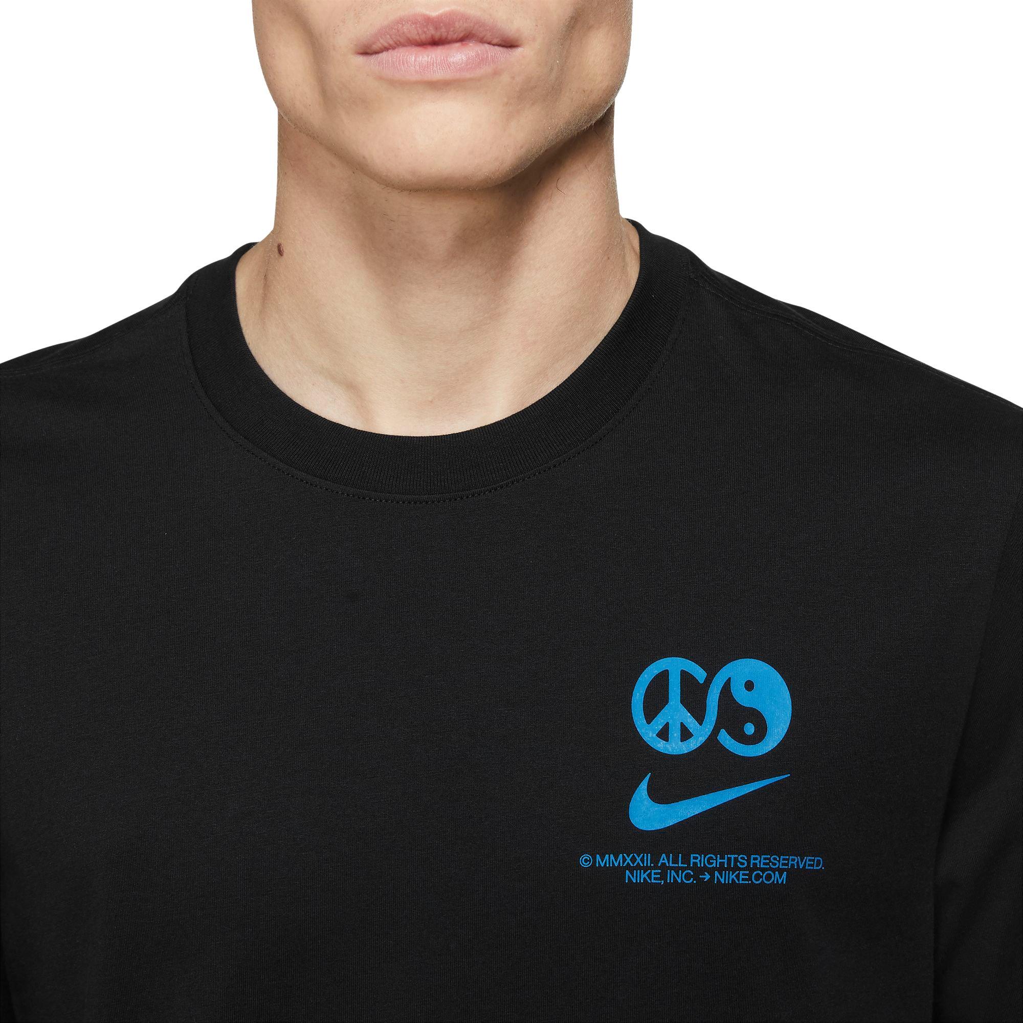 minstens vrijwilliger sneeuw Nike Men's Sportswear Heatwave Tee-Black