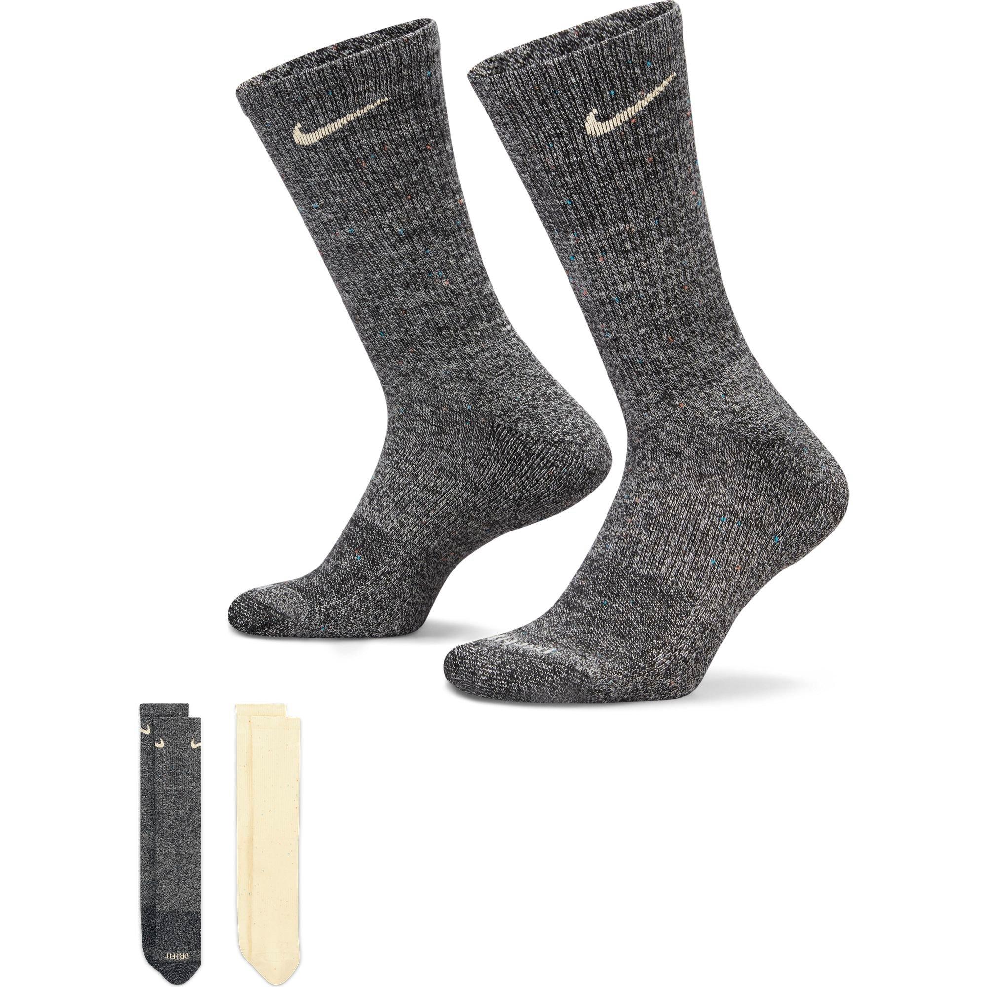 NIKE Performance Cushion Crew Socks with Band (6 Pairs) : NIKE: :  Clothing, Shoes & Accessories
