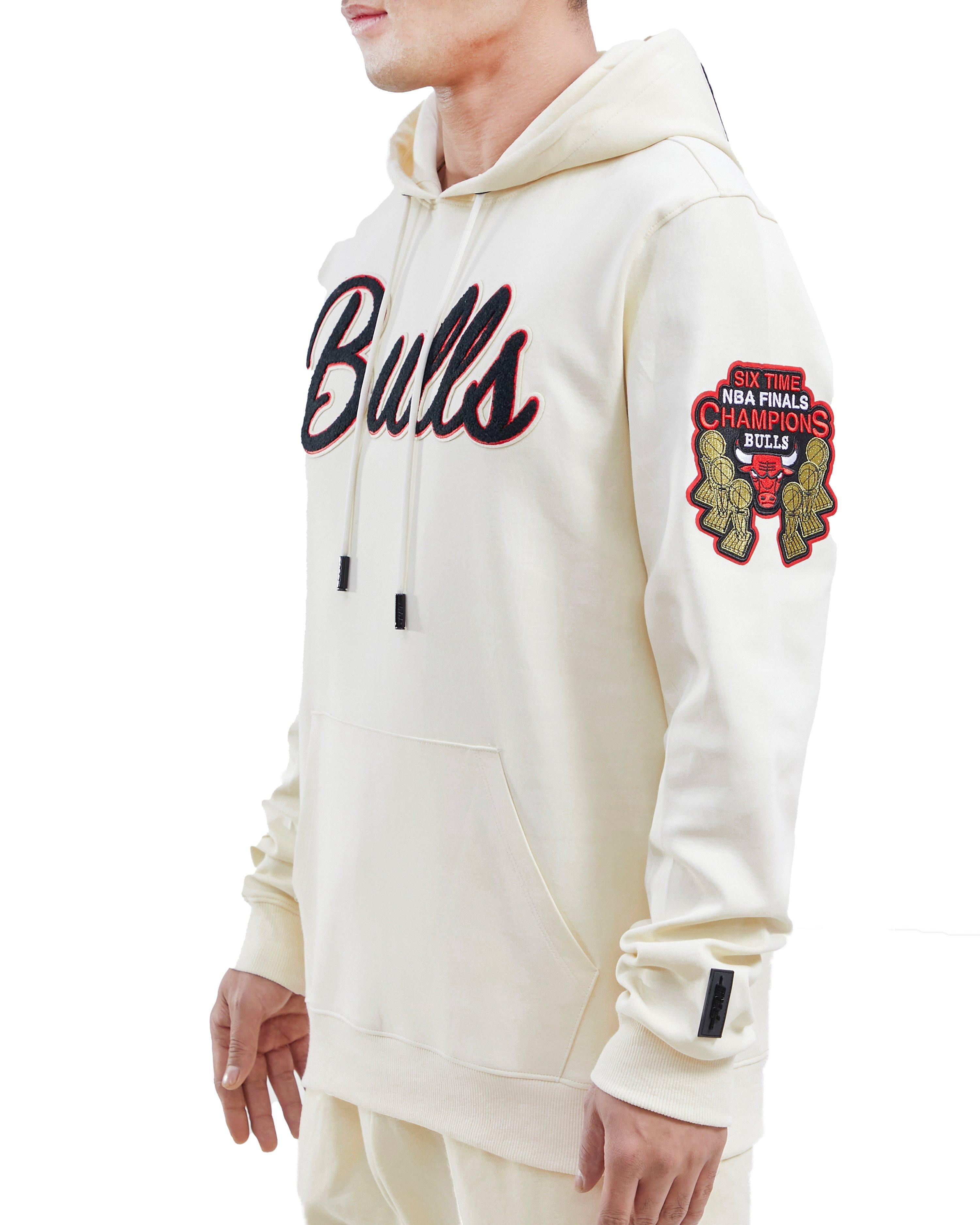 Men's Pro Standard White Chicago Bears Americana Pullover Hoodie