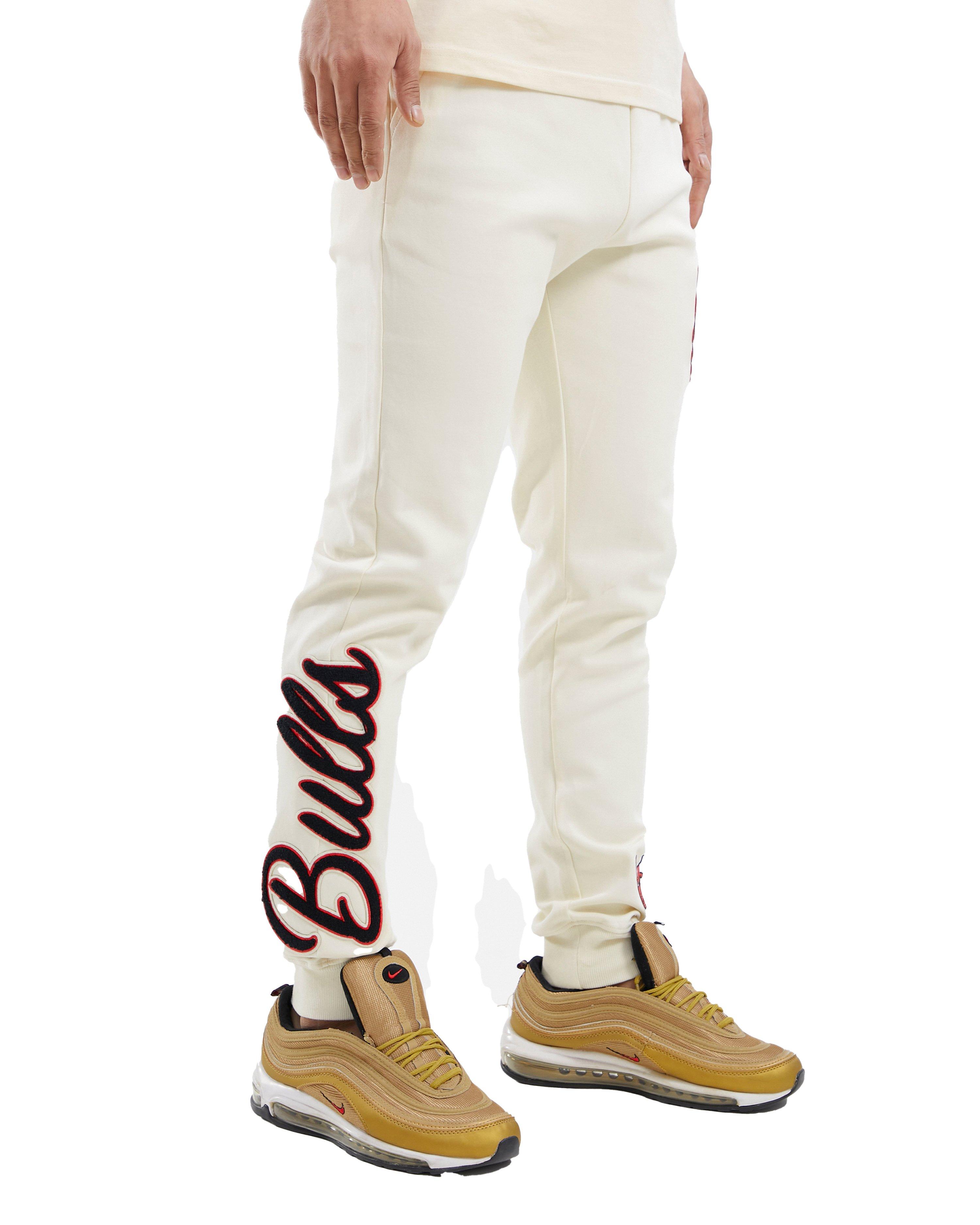 Pro Standard Men's Chicago Bulls Off White Joggers - Hibbett