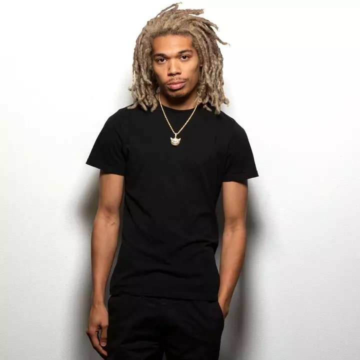 King Ice Devil Emoji Necklace - GOLD