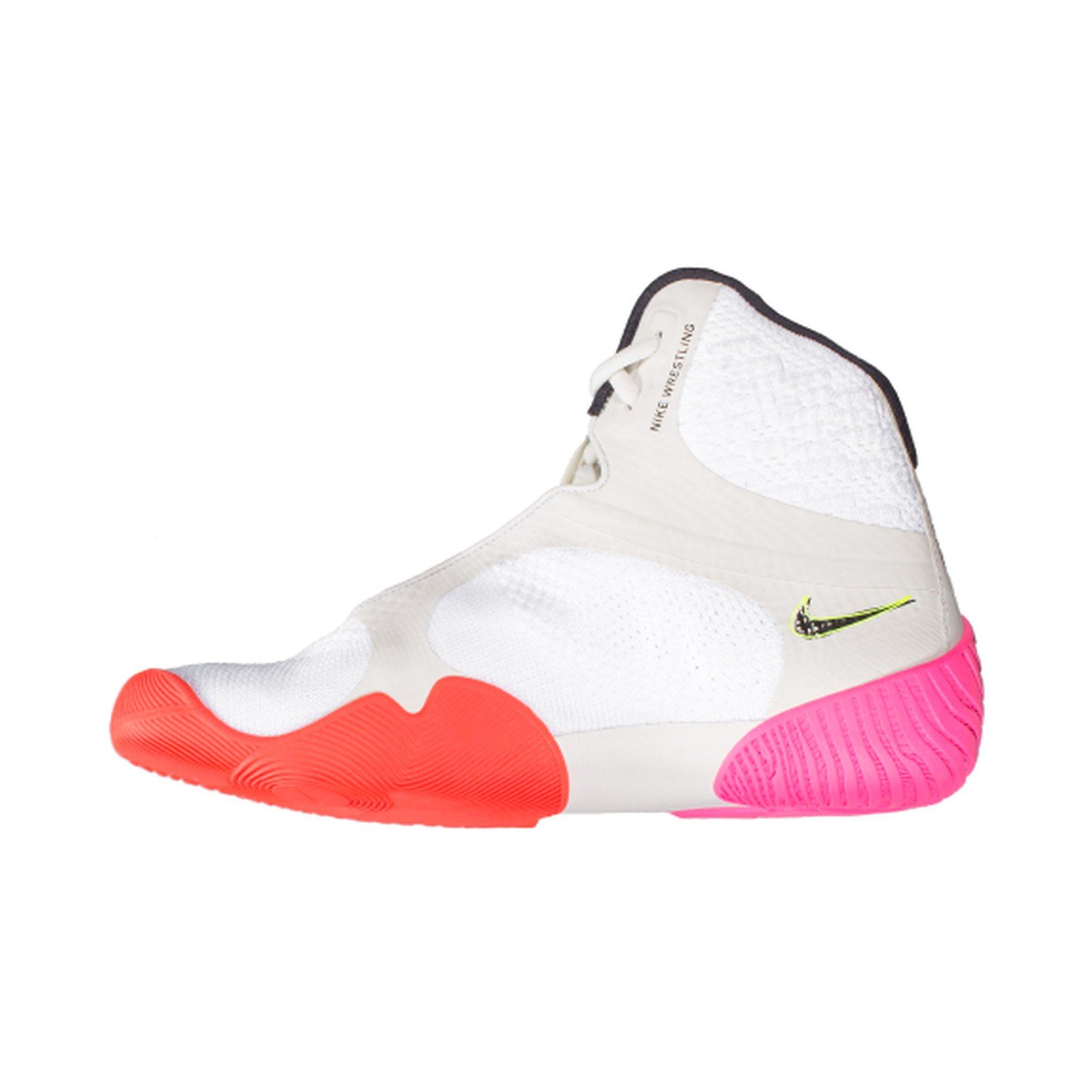 Nike Tawa SE White/Black/Bright Crimson/Pink Blast ...