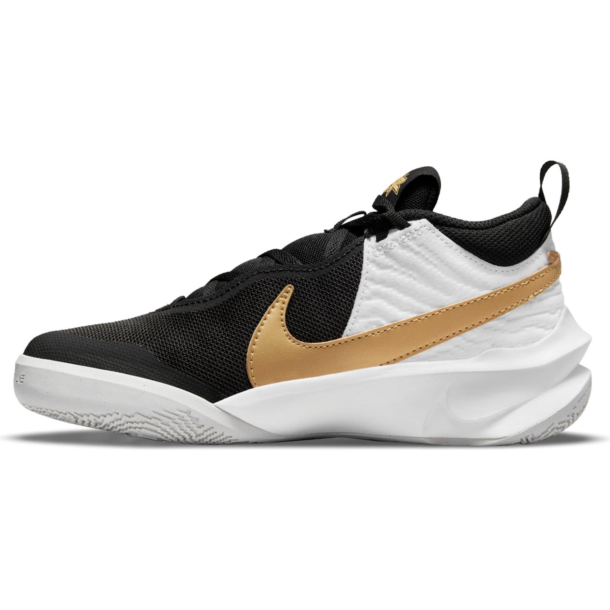 Nike Team Hustle D 10 "Black/Metallic Gold/White" Grade School Boys' Basketball Shoe - BLACK/GOLD/WHITE Thumbnail View 3