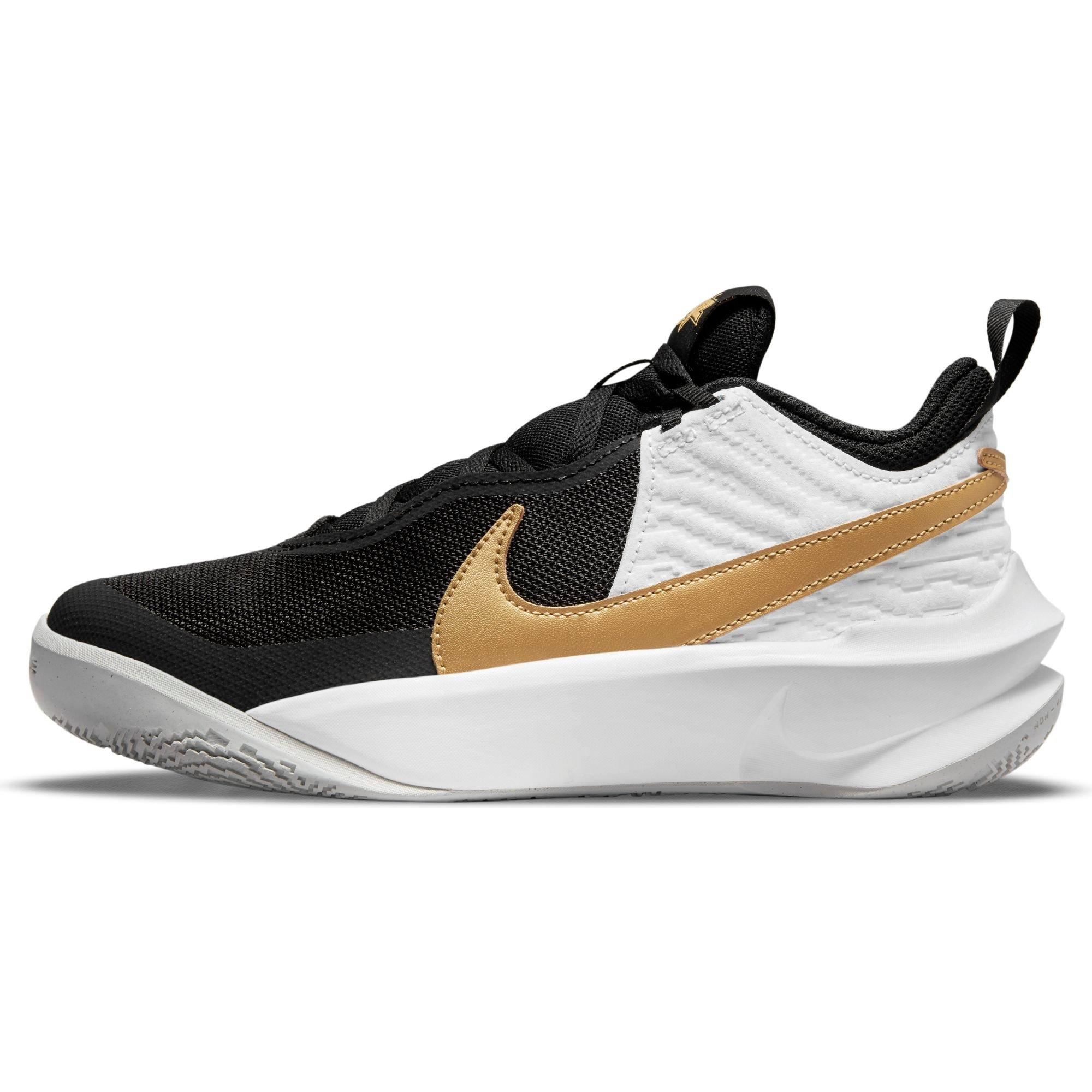 Nike Team Hustle D 10 "Black/Metallic Gold/White" Grade School Boys' Basketball Shoe - BLACK/GOLD/WHITE Thumbnail View 4