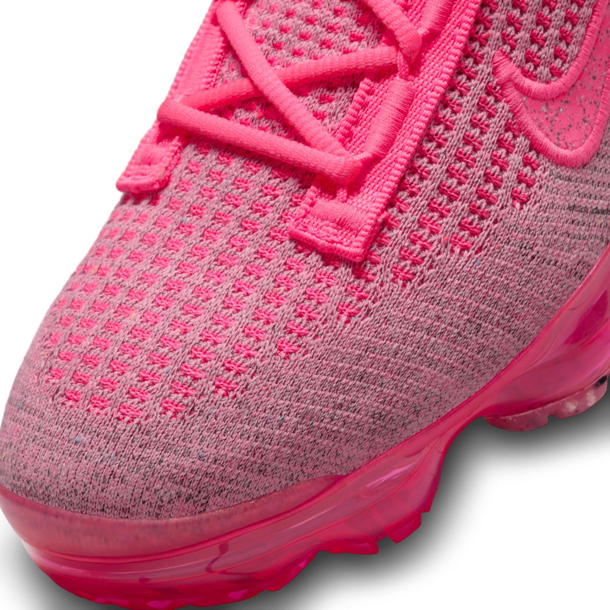 Nike Air VaporMax 2021 FK "Pink Blast/Hyper Pink" Women's Shoe - PINK/BLACK Thumbnail View 6