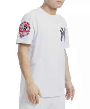 New York Yankees Pinstripe Power T-Shirt. Size L. Free Shipping!! NWT