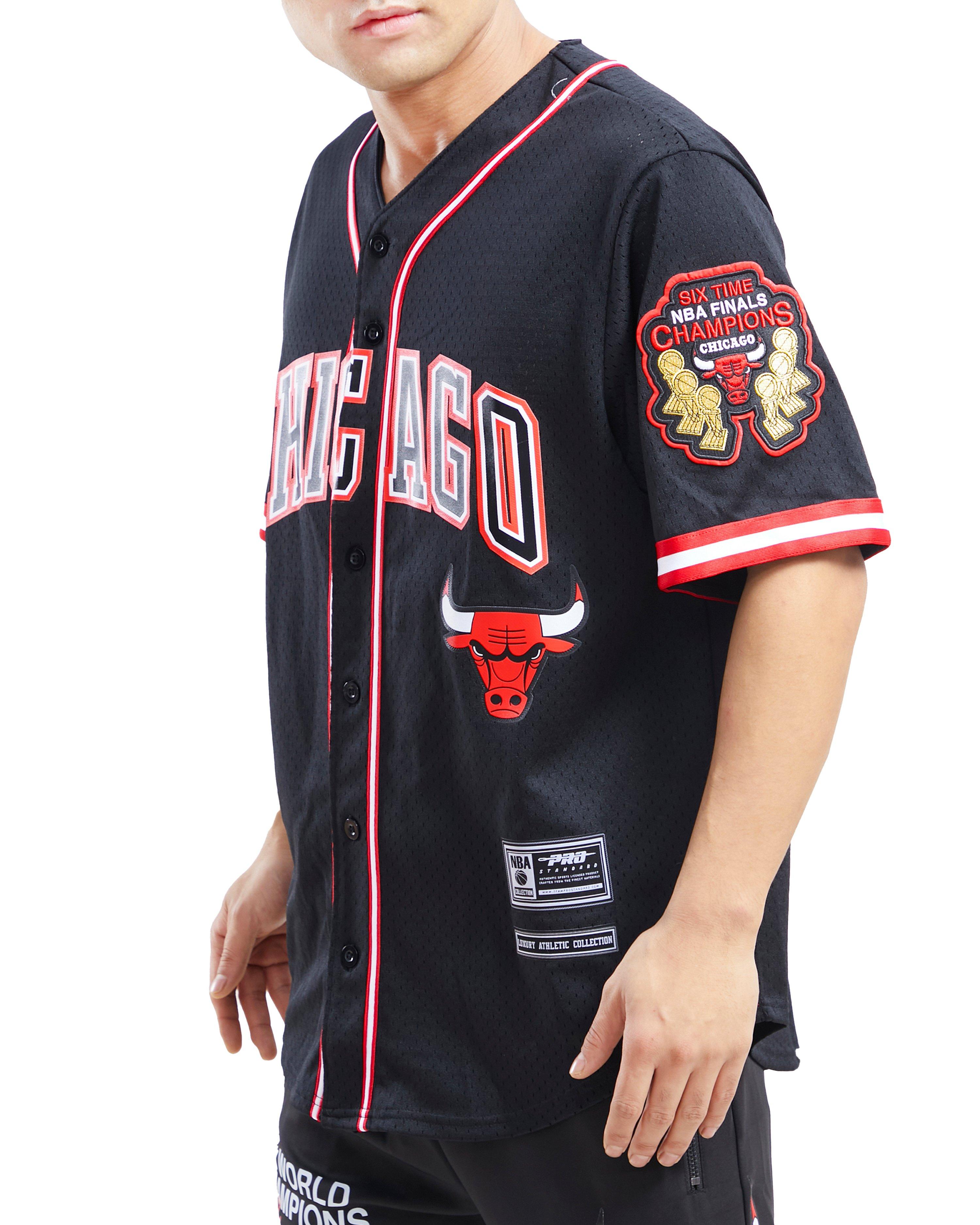 Men's Chicago Bulls Pro Standard White Capsule Baseball Button-Up