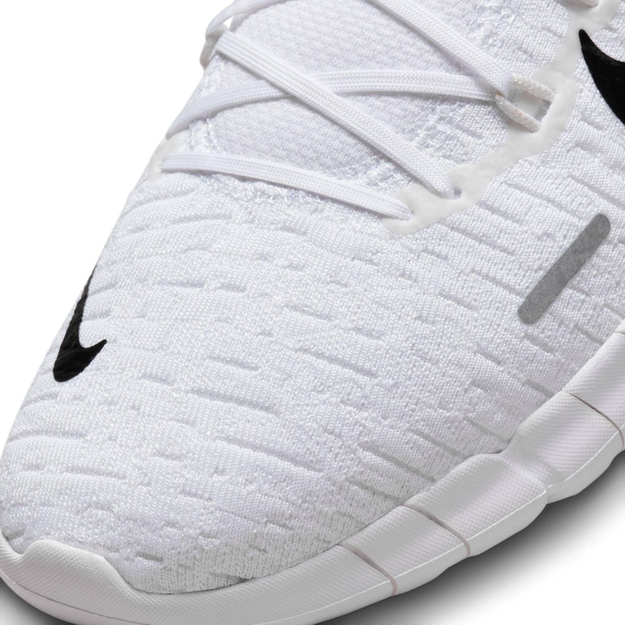 Free run clearance all white