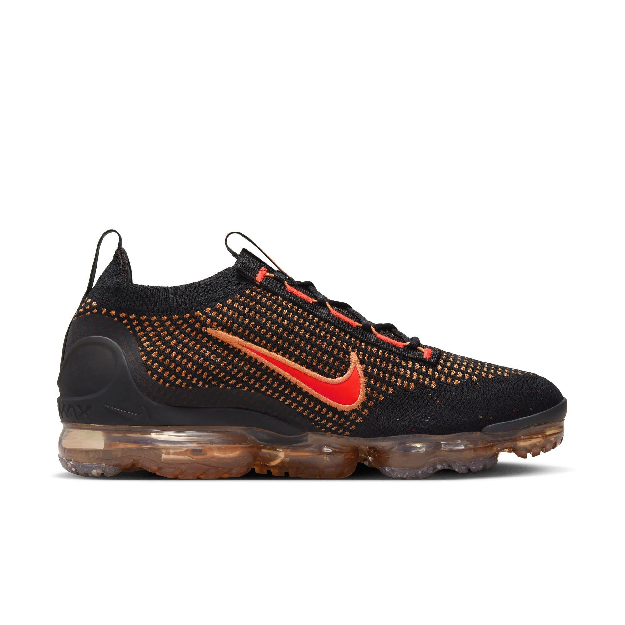 Vapormax noir et orange homme sale