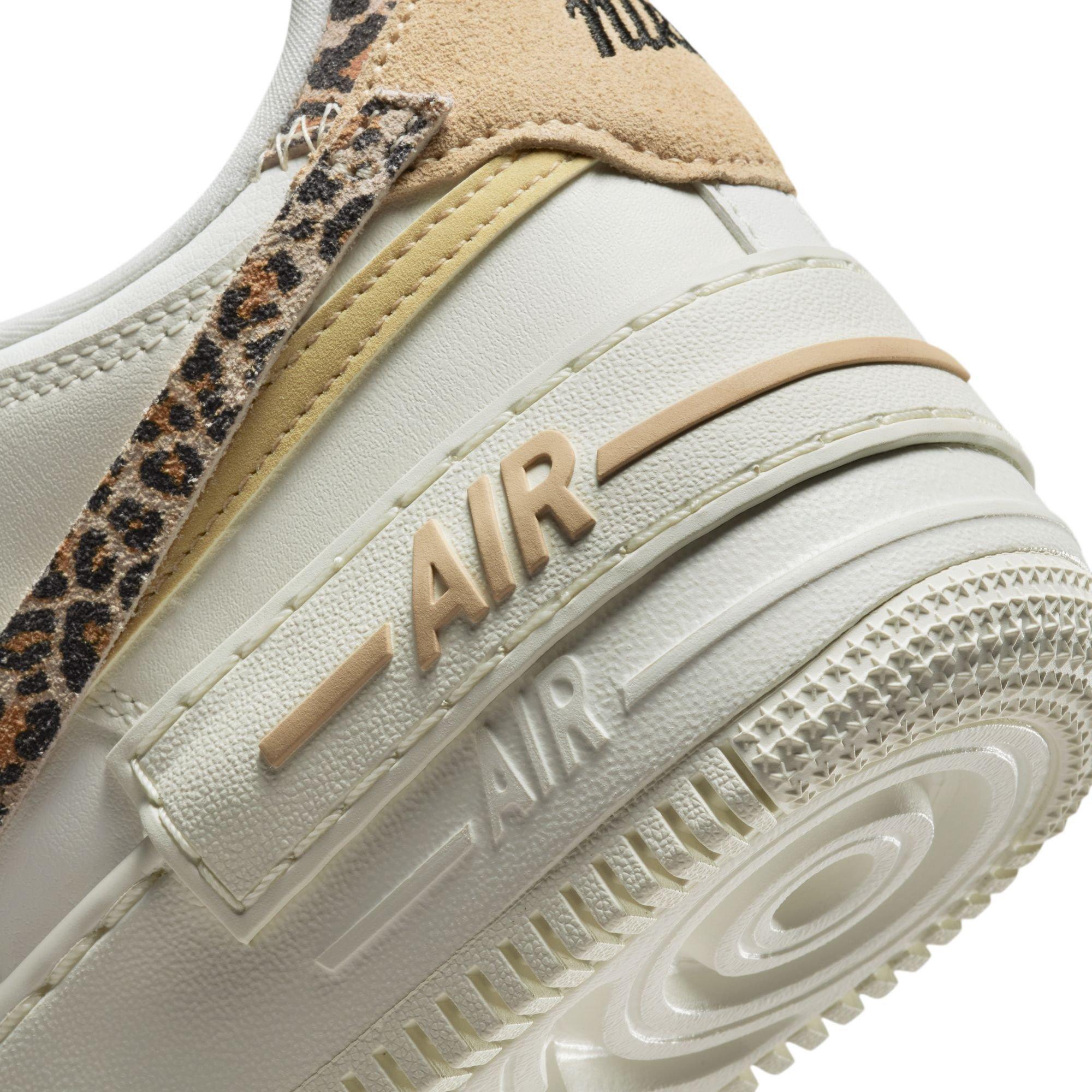 Cheetah print air outlet forces