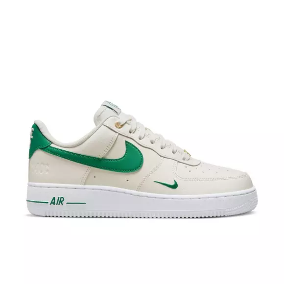 Nike Men's Air Force 1 '07 Mid Shoes, Size 11.5, White/Jade