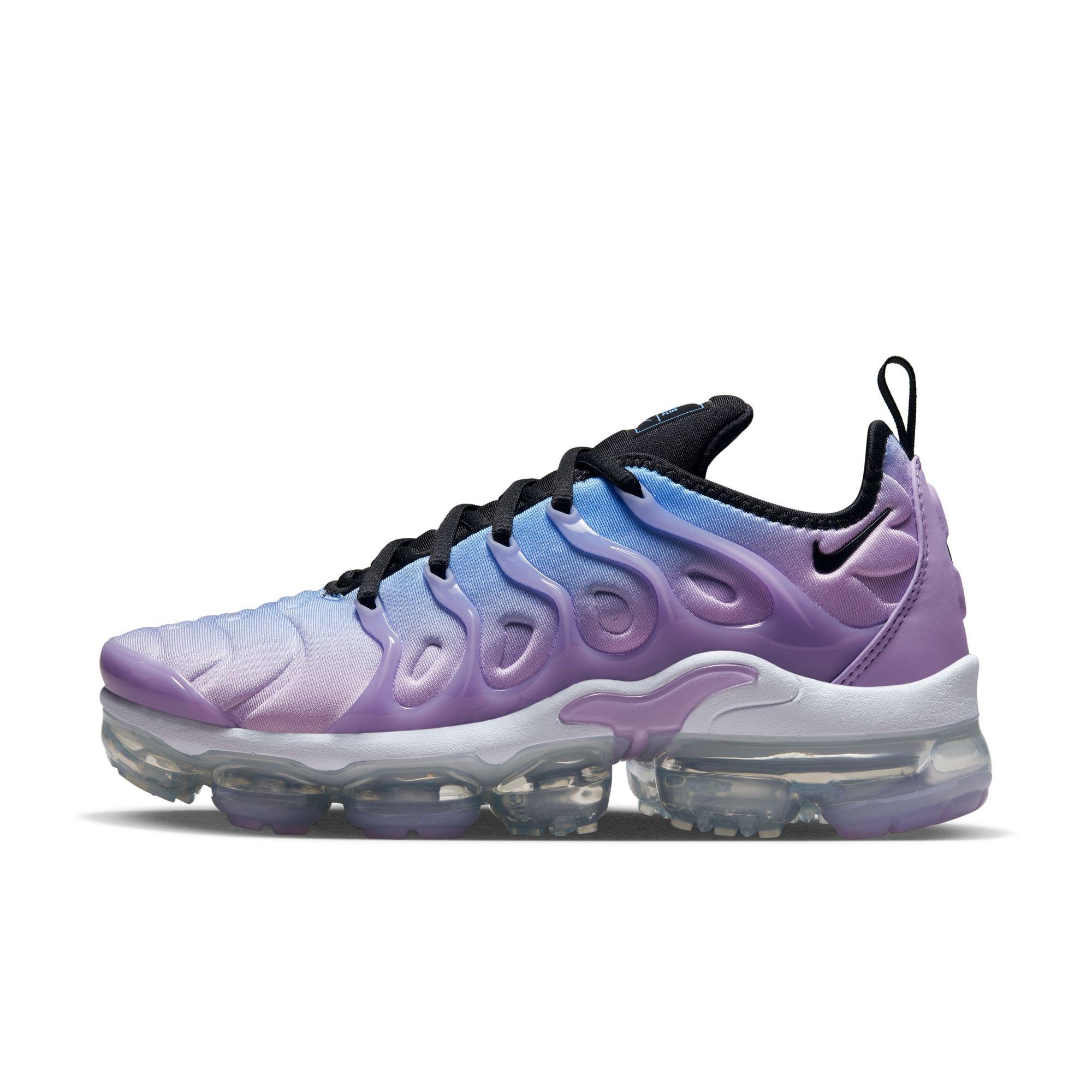 nike vapormax plus women's black and purple