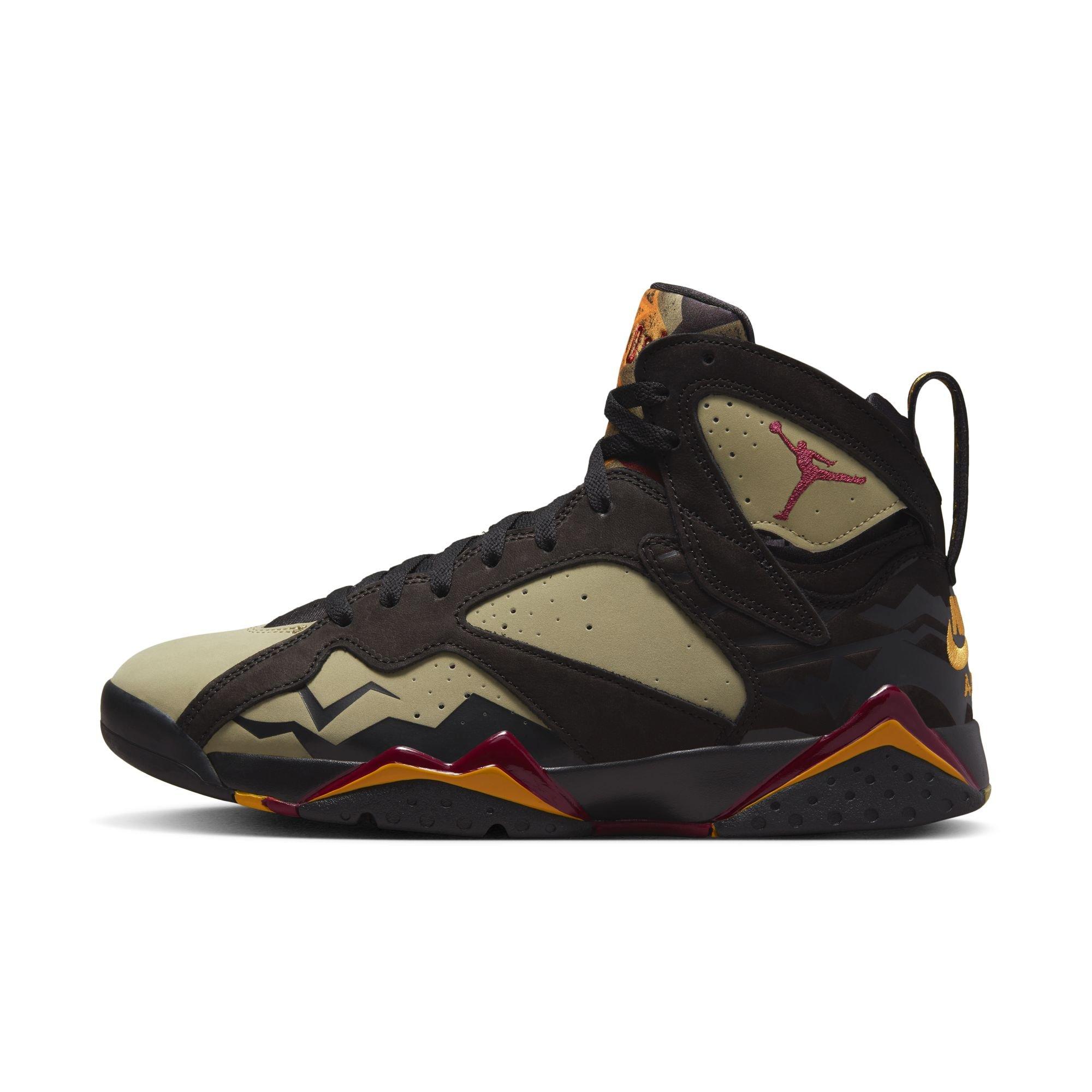 Jordan 7 Retro SE 