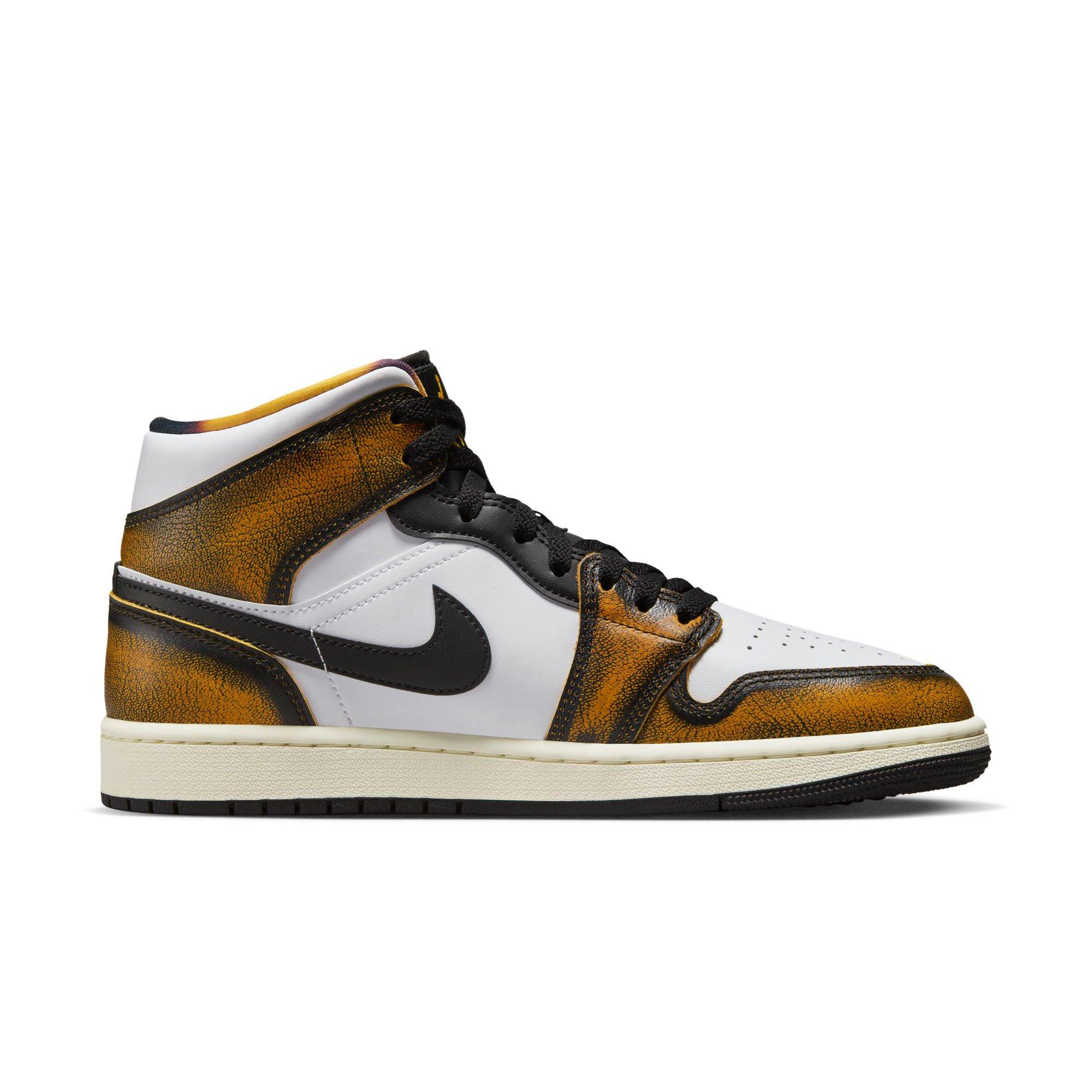 nike jordan 1 mid taxi