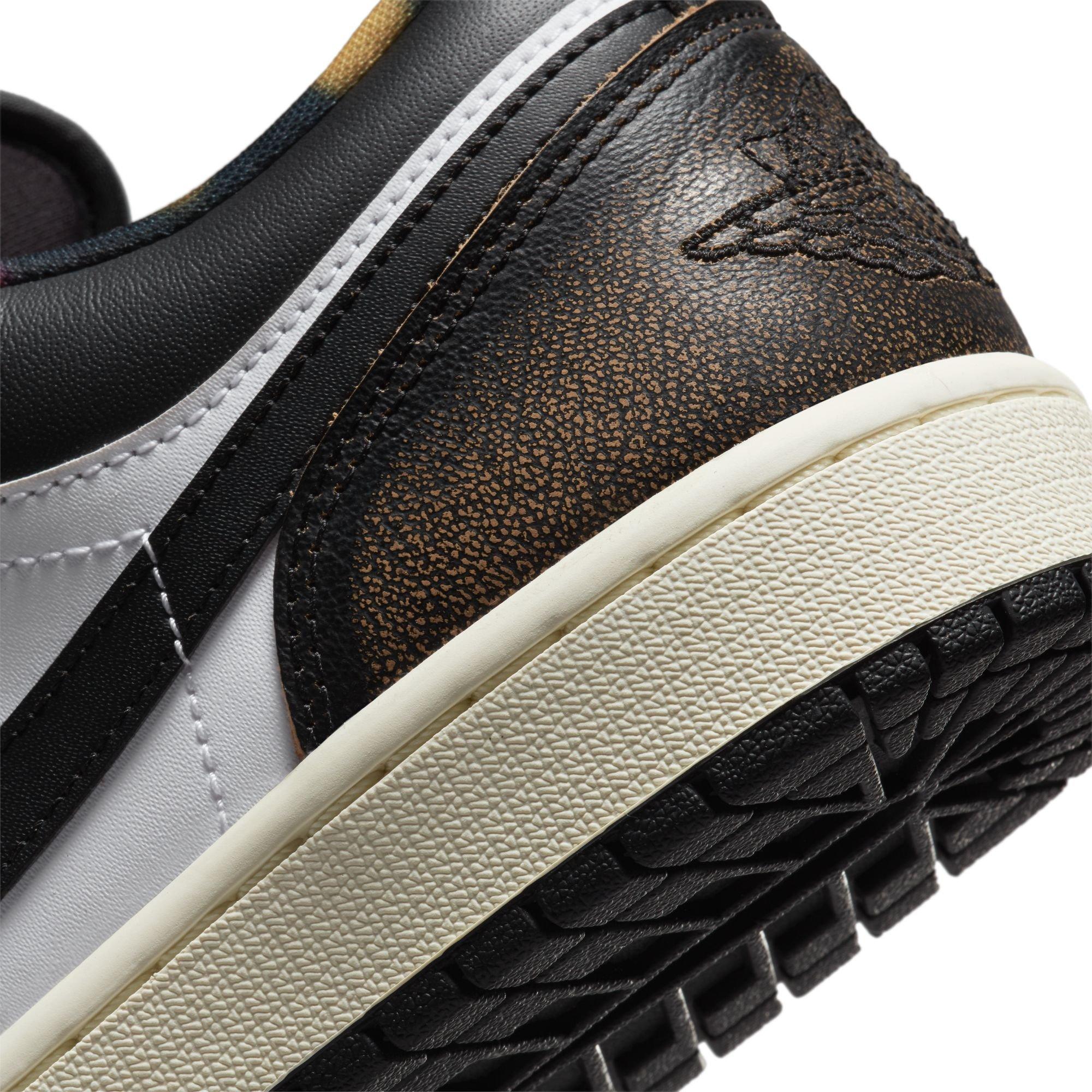 Jordan 1 Low SE 