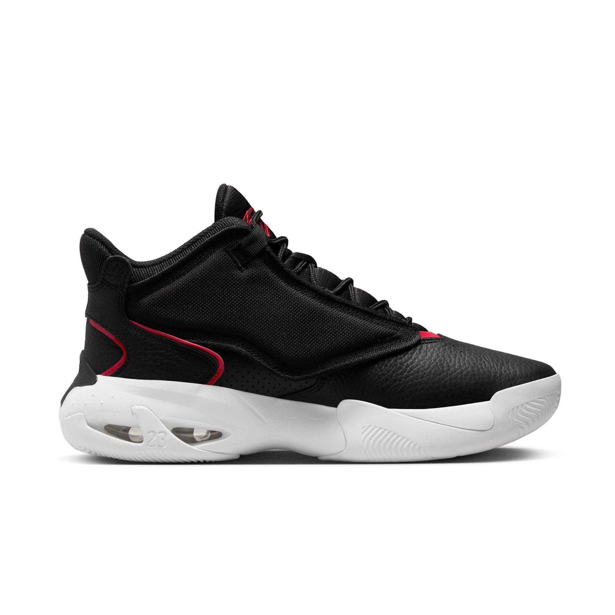 Jordan max shop aura off court