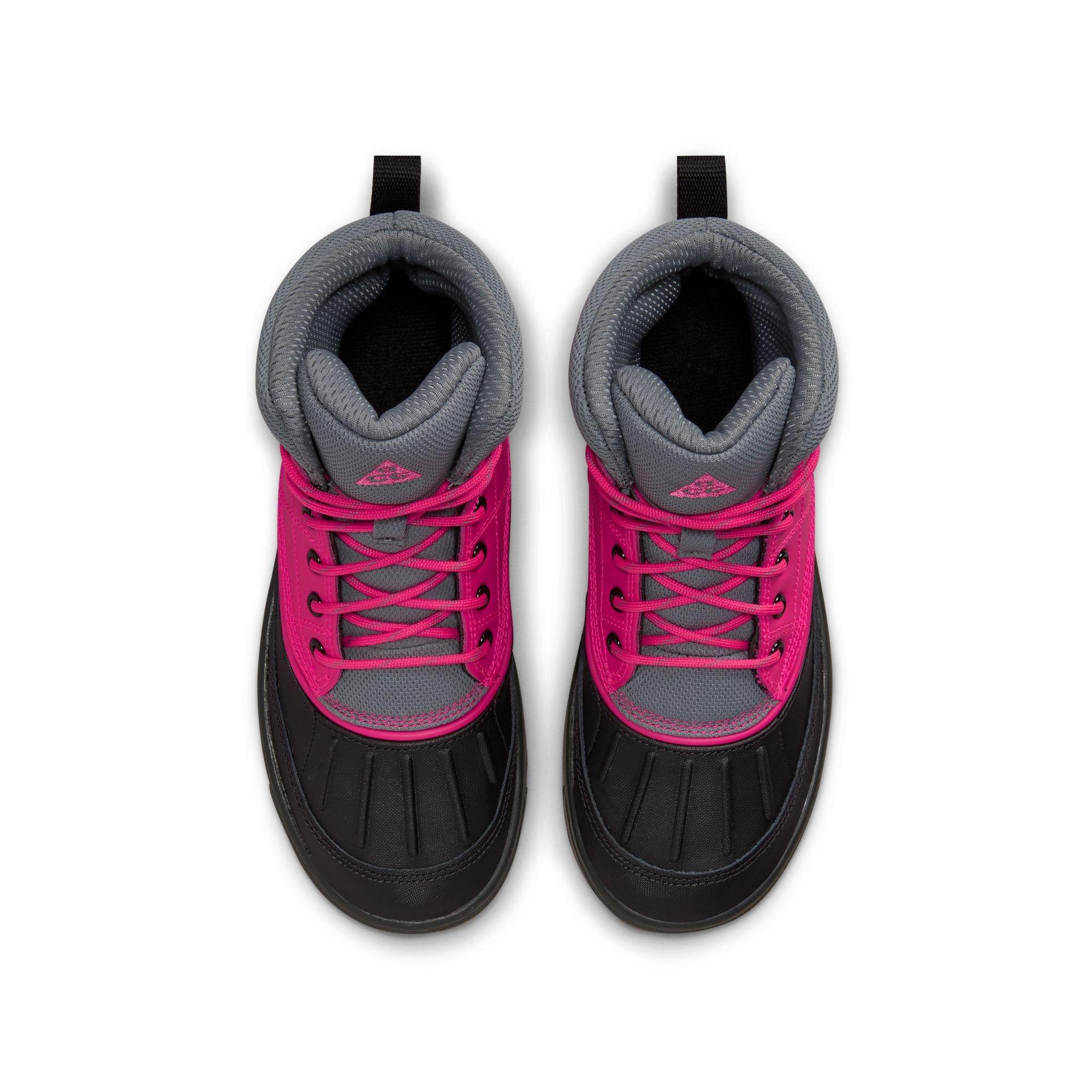 Nike acg boots hot sale pink and black