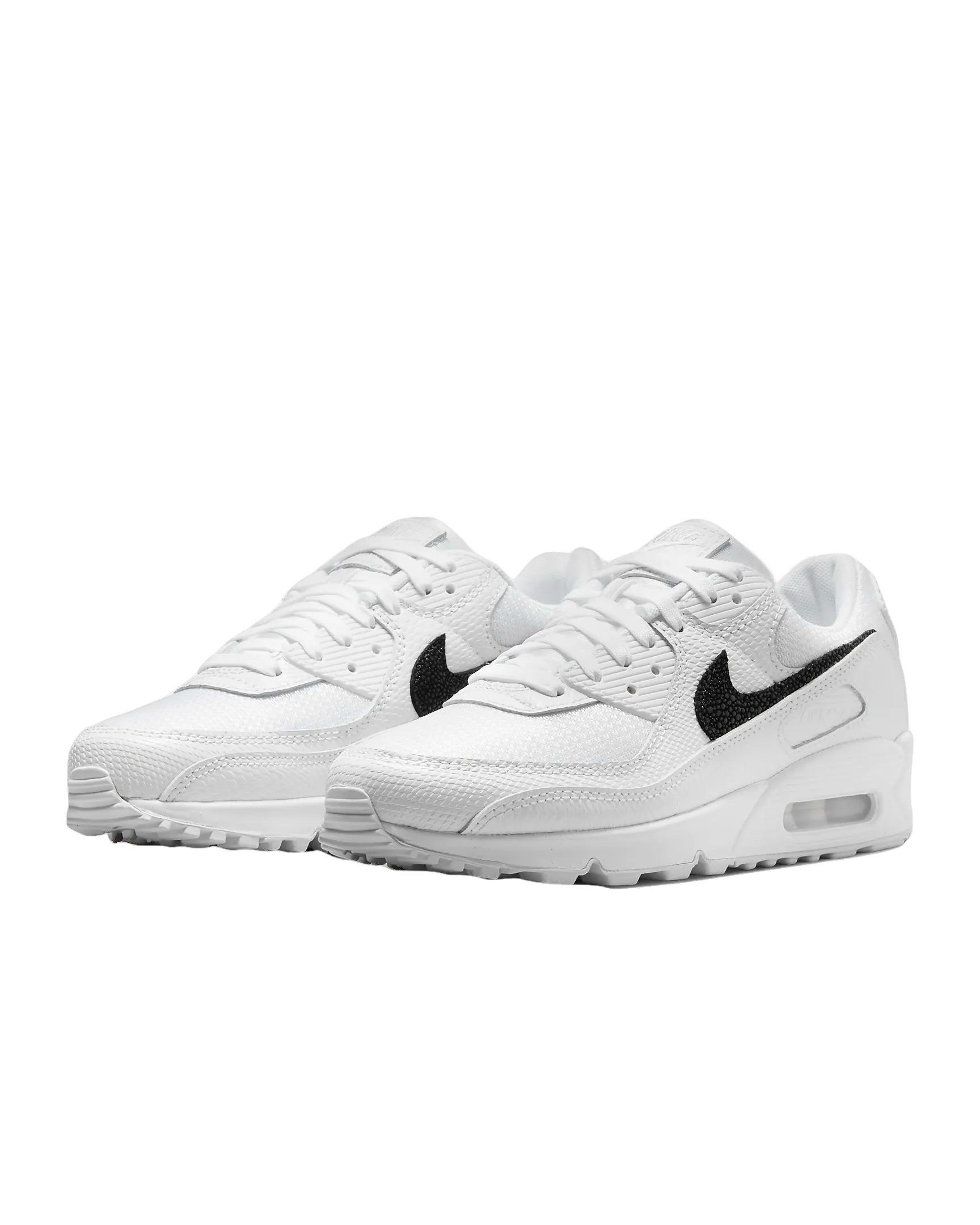 Nike Air Max 90 "White/Black" Women's Shoe - WHITE/BLACK Thumbnail View 3