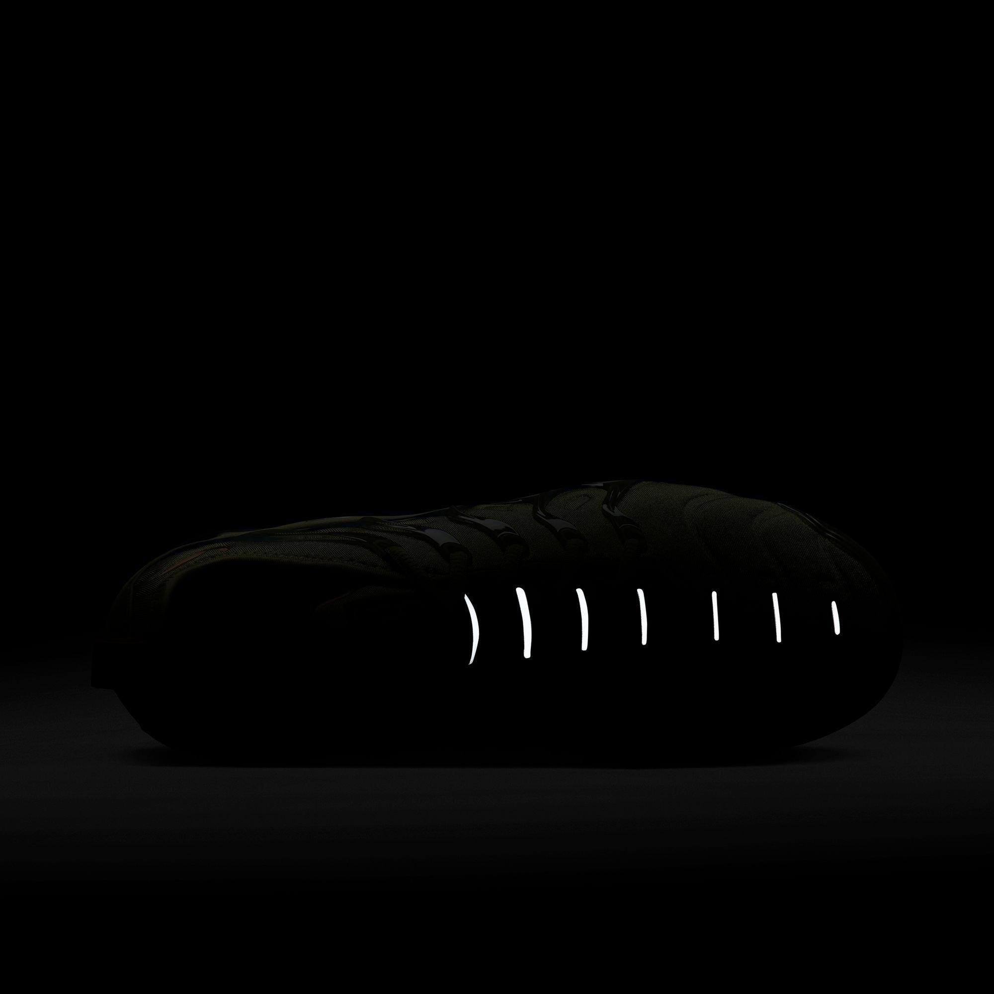 Nike Air VaporMax Plus "Alligator/Orange Trance/Medium Olive" Women's Running Shoe - OLIVE Thumbnail View 5