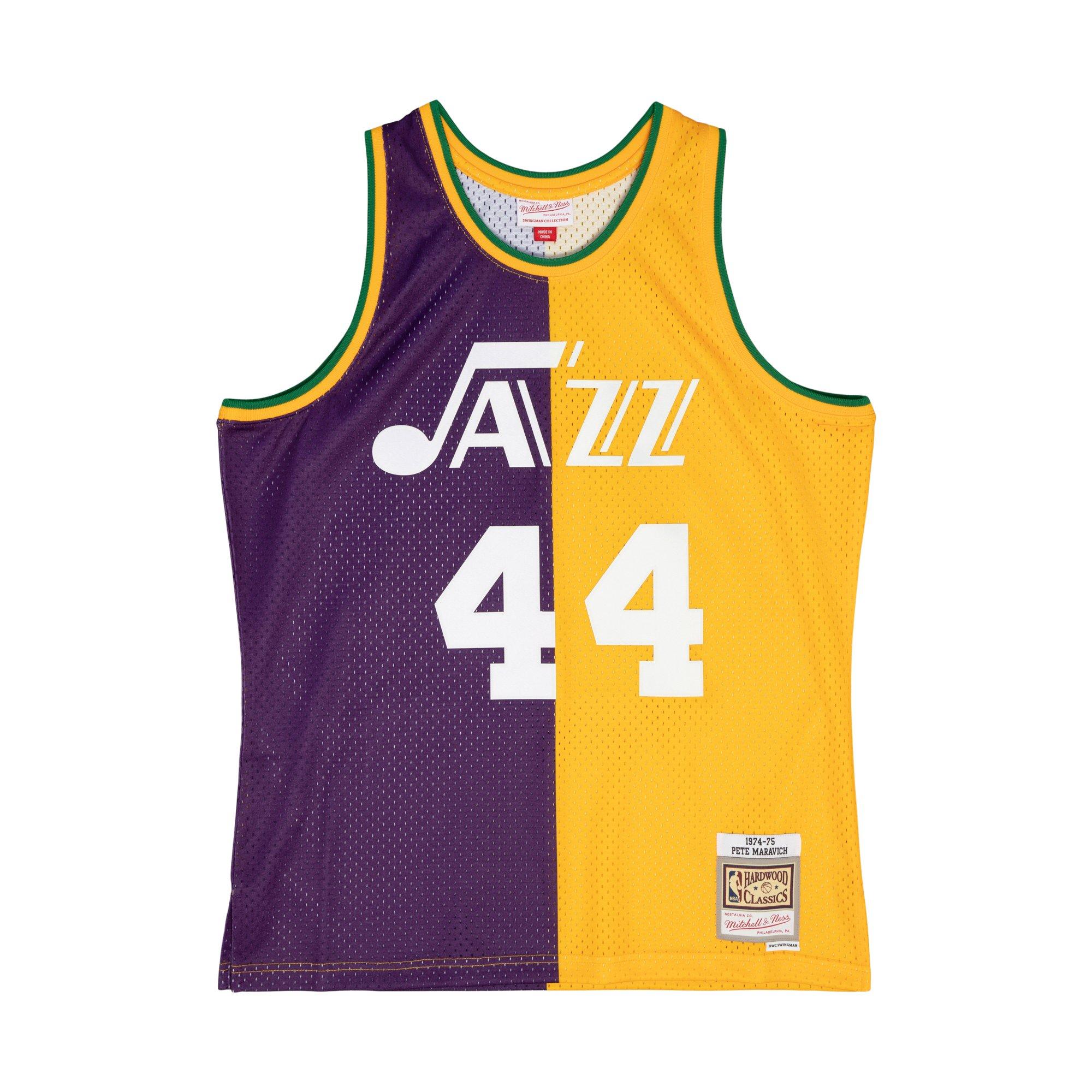 Mitchell & Ness Pete Maravich White Atlanta Hawks Hardwood Classics Swingman Jersey