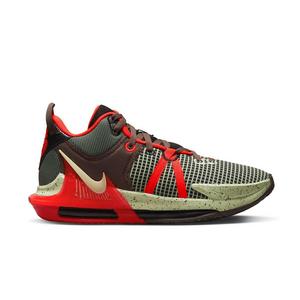 Lebron shoes hibbett sports best sale