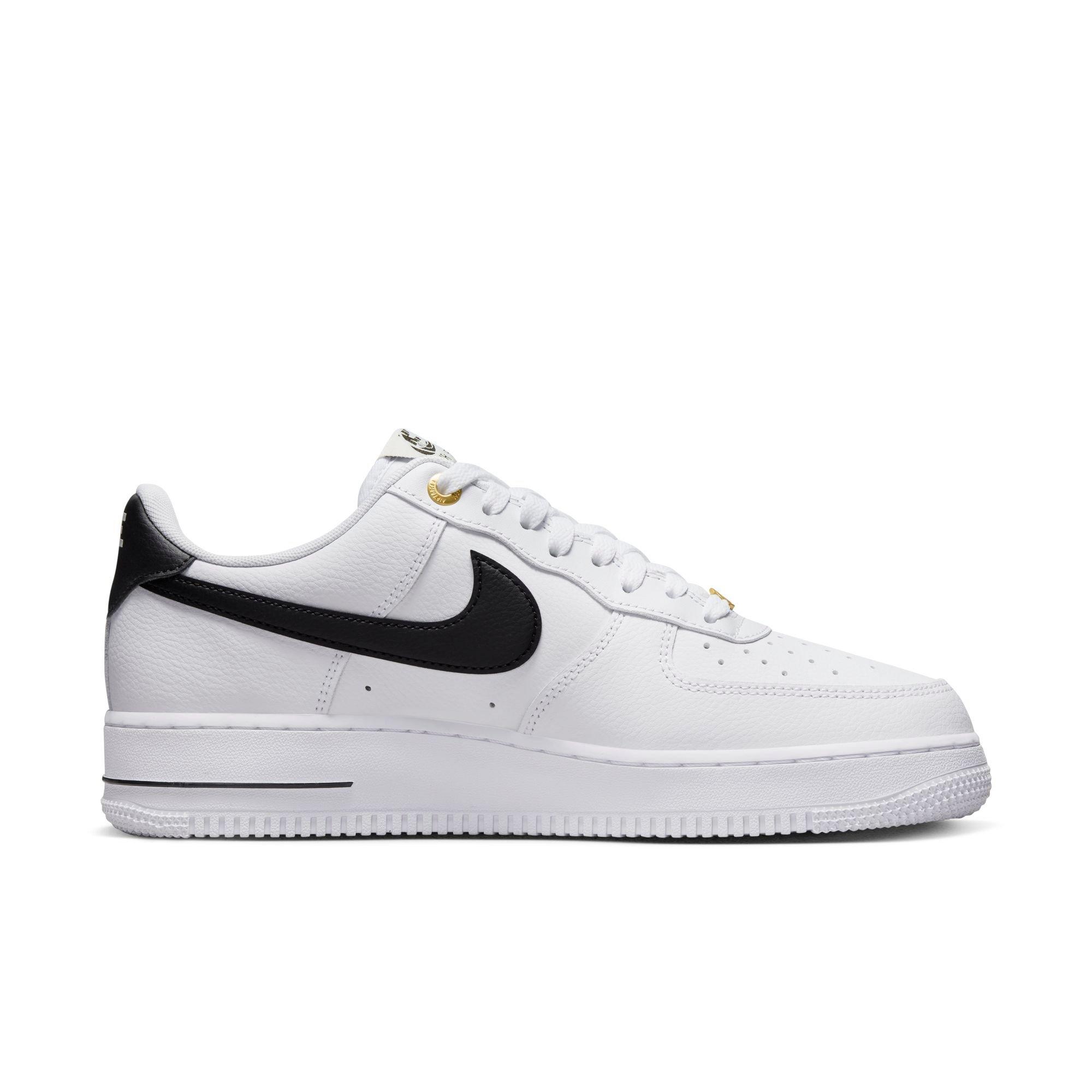 Hibbett sports air outlet force ones