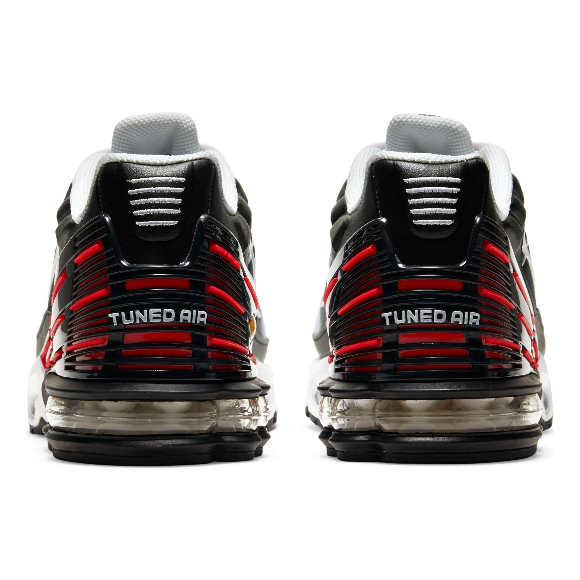 AIR MAX PLUS III BLACK/TRACK RED-WHITE