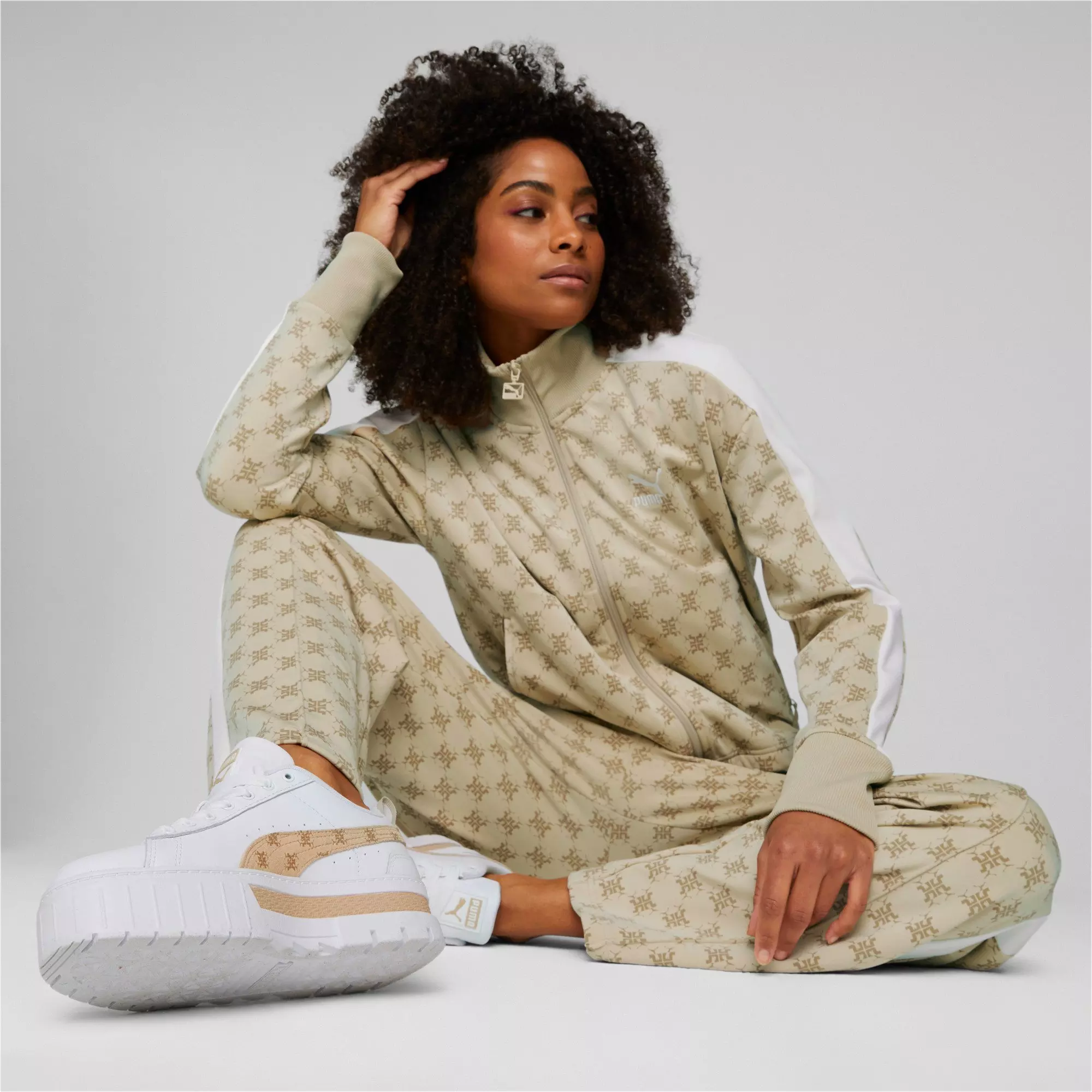 PUMA Women's T7 All Over Print Track Jacket-Tan - TAN