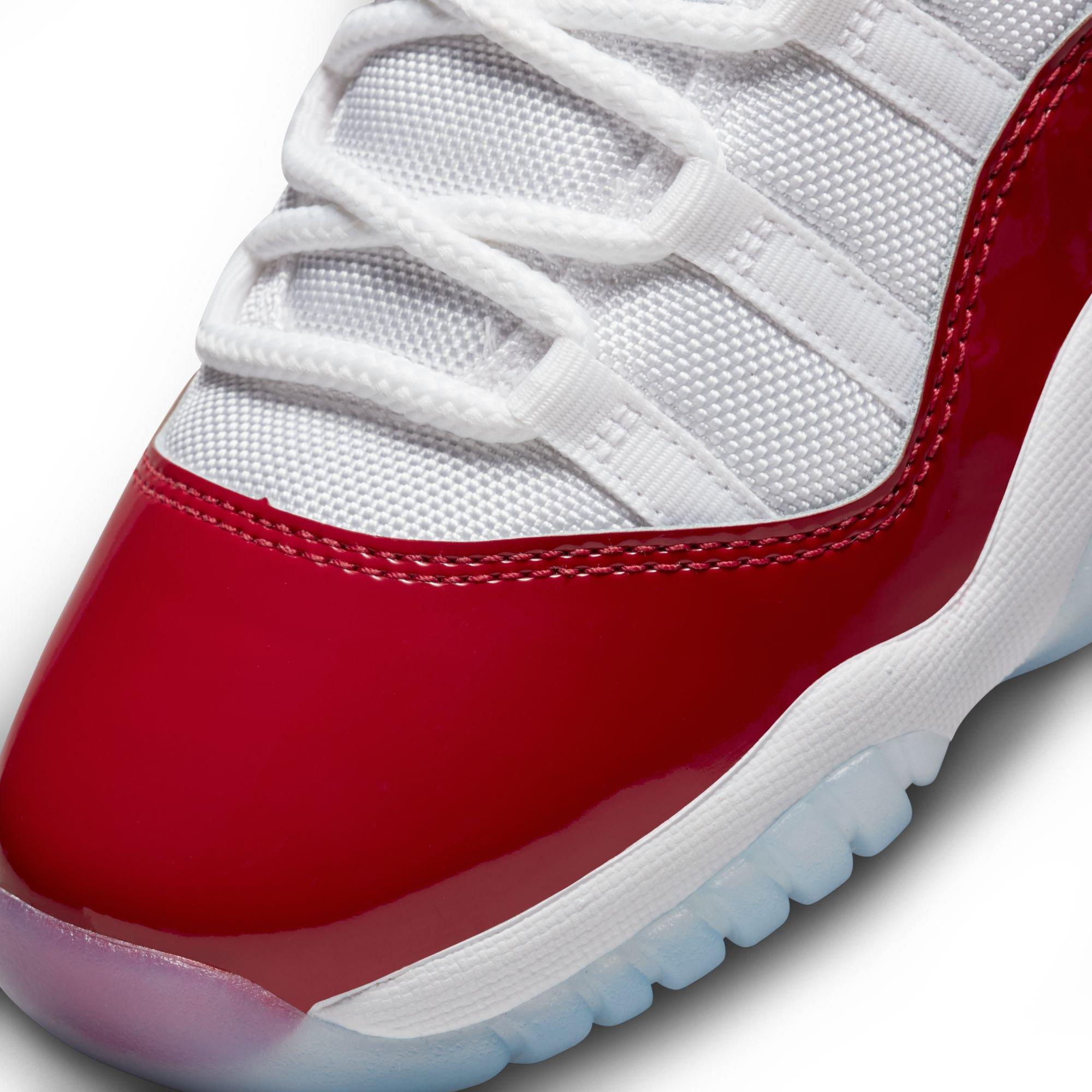 Air Jordan 11, Cherry (2022) 10.5