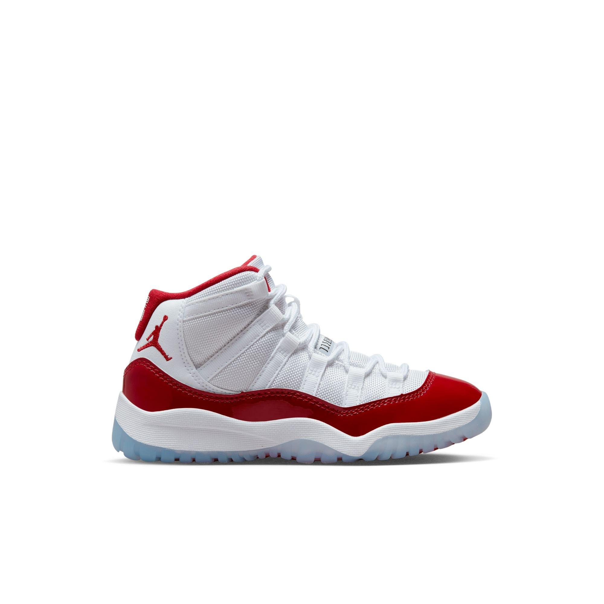 Jordan concord 11 store hibbett sports