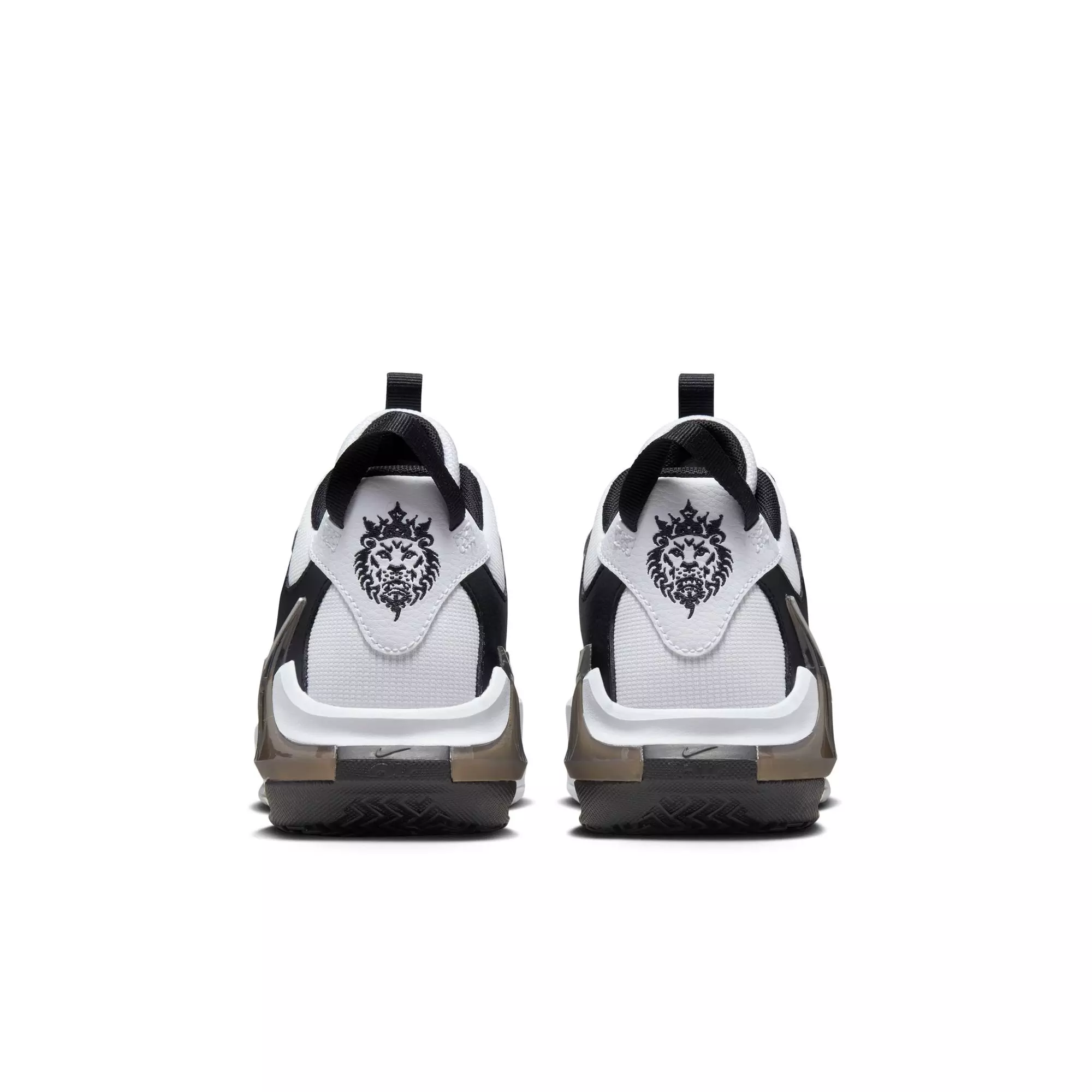 Nike LeBron Witness 7 "White/Metallic Silver/Black" Grade School Boys' Basketball Shoe - BLACK/WHITE