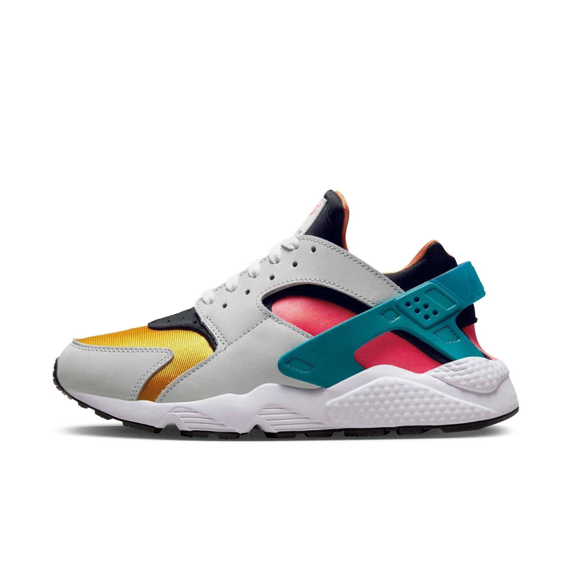 White and hotsell teal huaraches