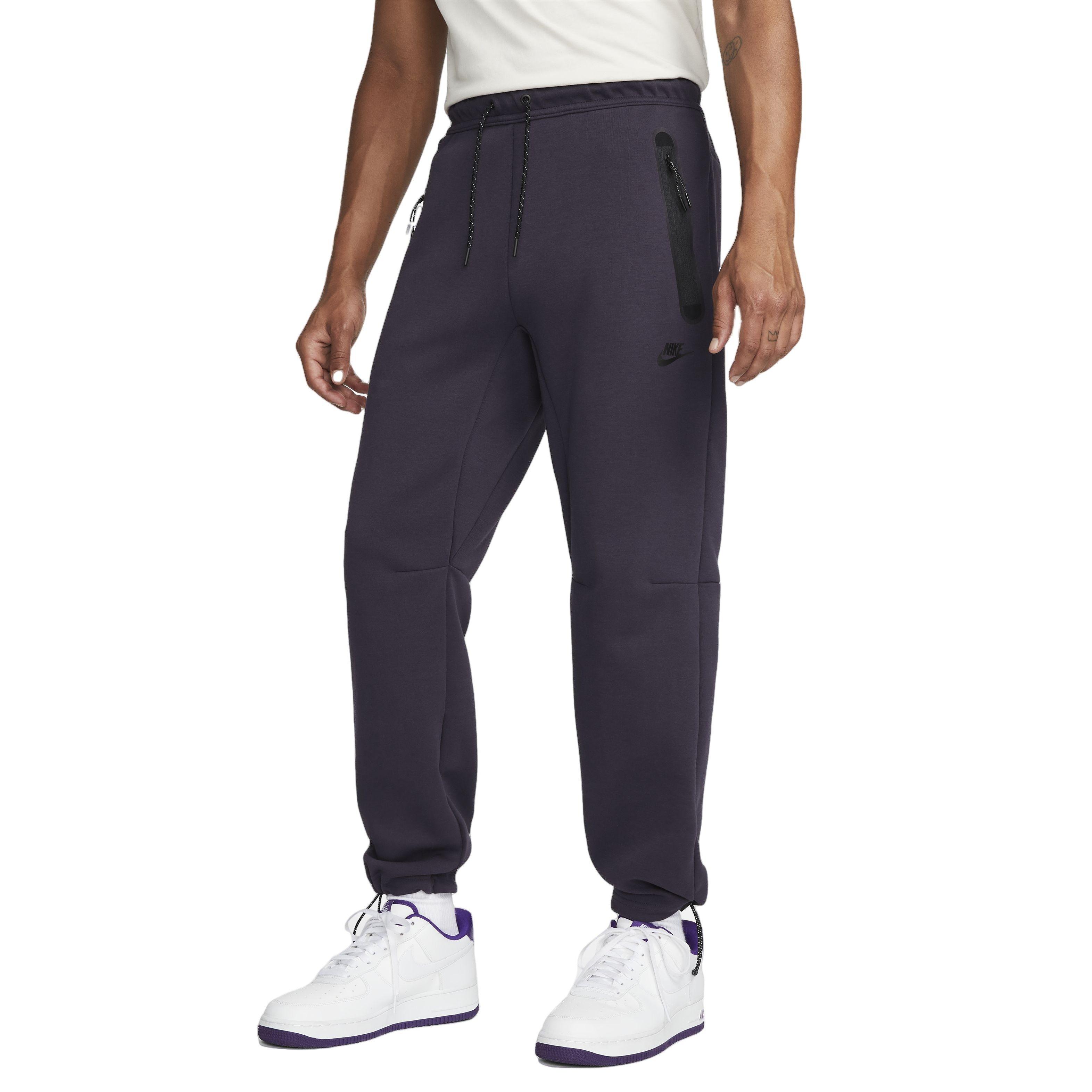 Nike sweatpants hot sale hibbett sports