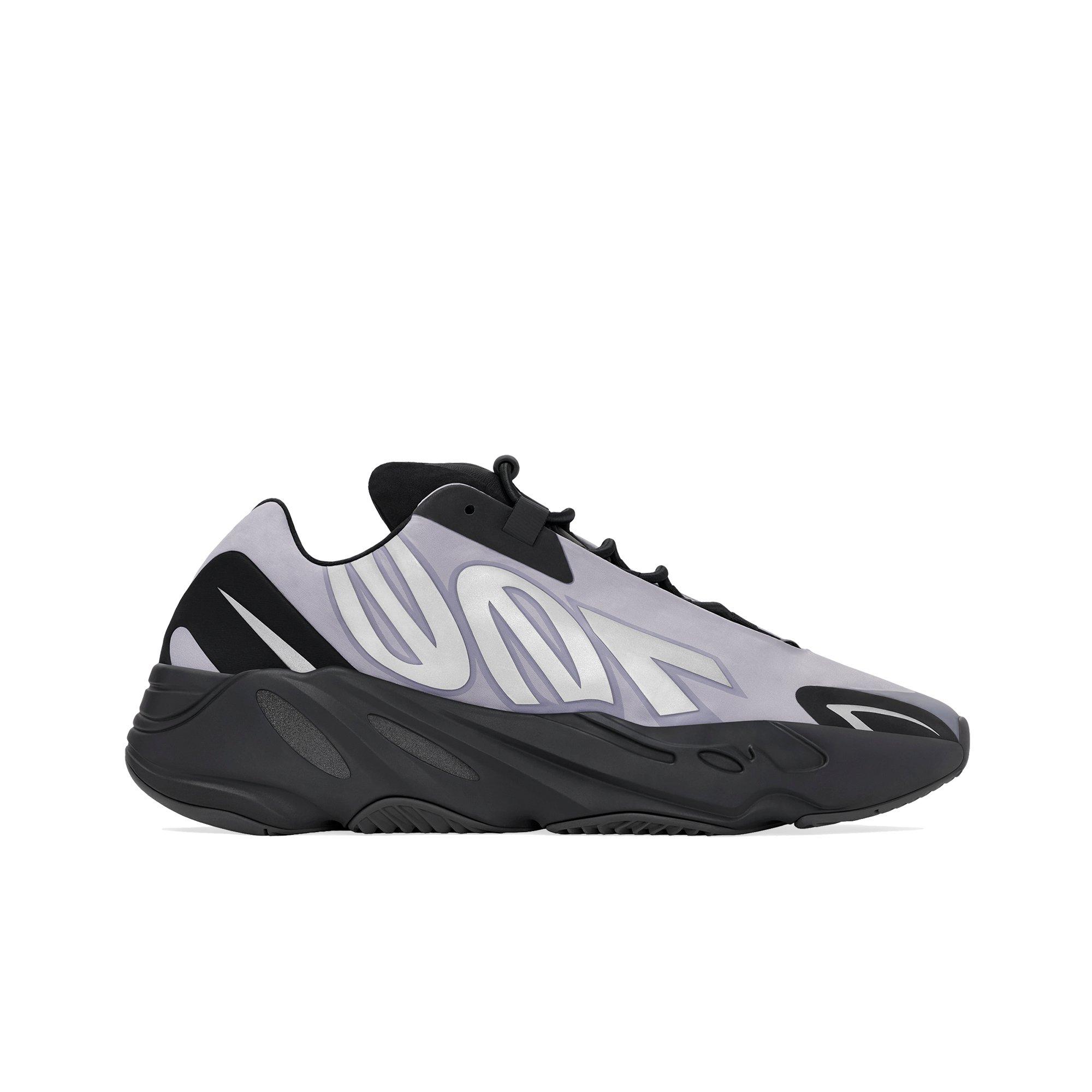 Hibbett sports yeezy raffle hotsell