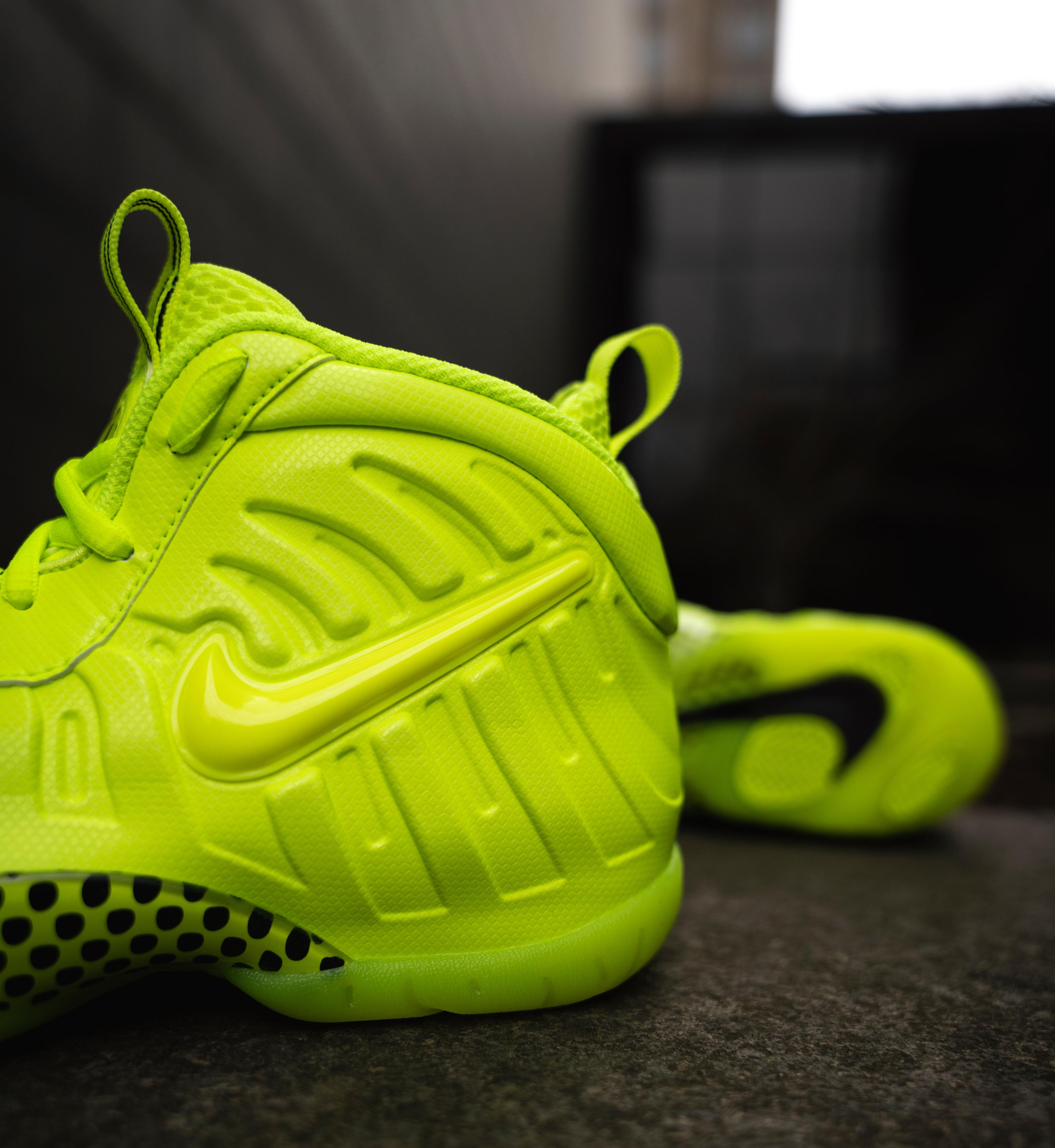  Nike Air Foamposite Pro Volt Grade School Kids Limited Edition  : Clothing, Shoes & Jewelry