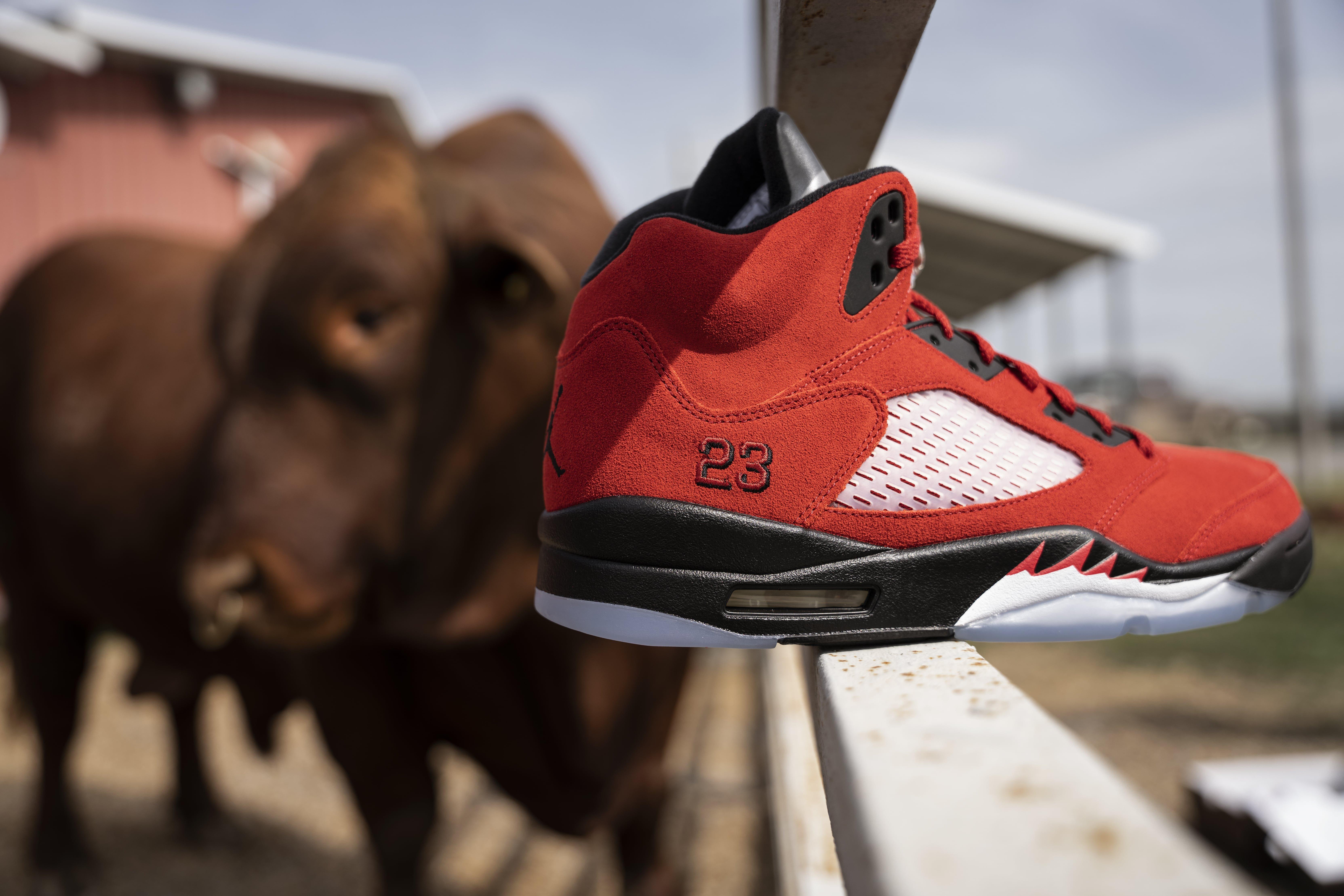 jordan 5 raging bull size 9