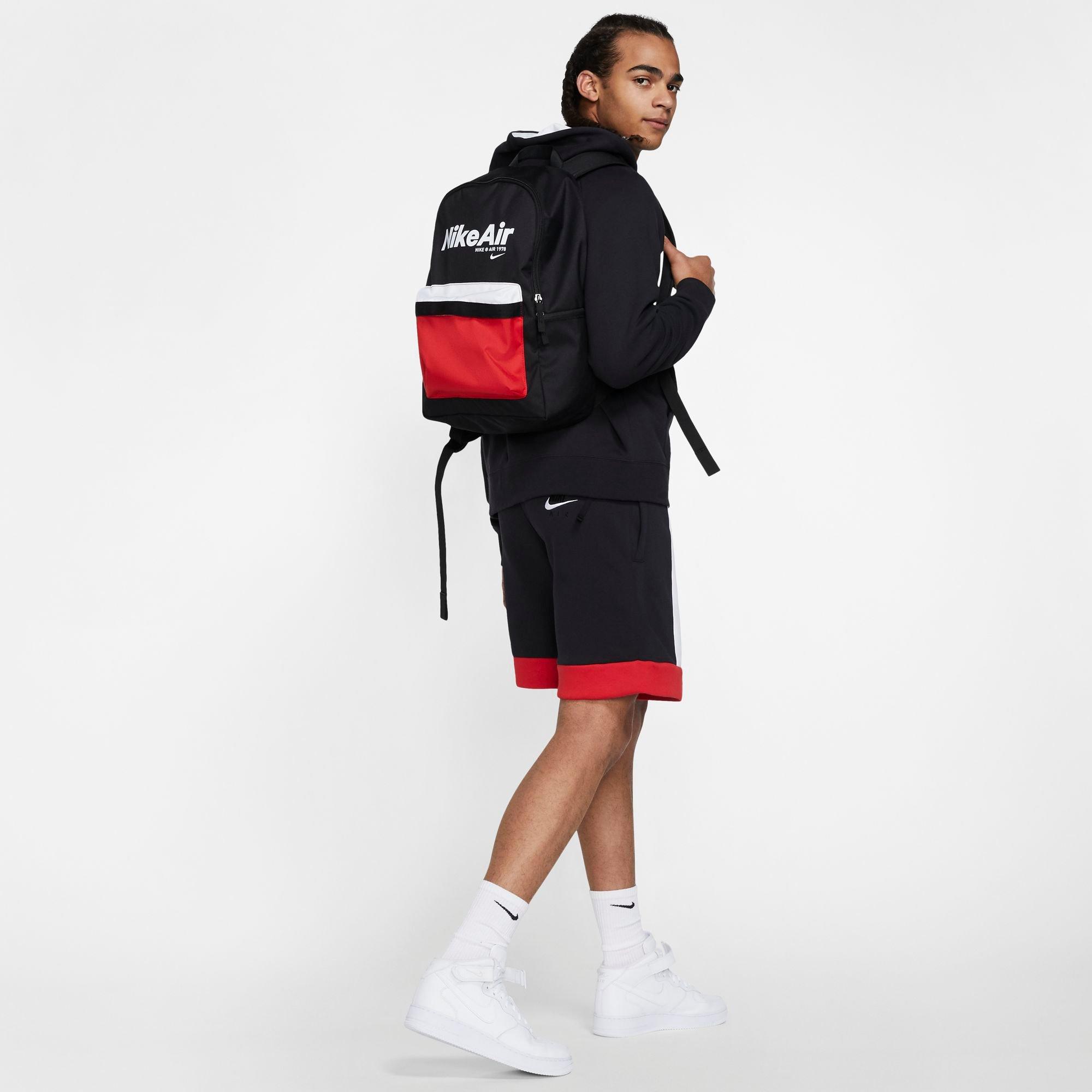 nike air heritage 2.0 graphic backpack