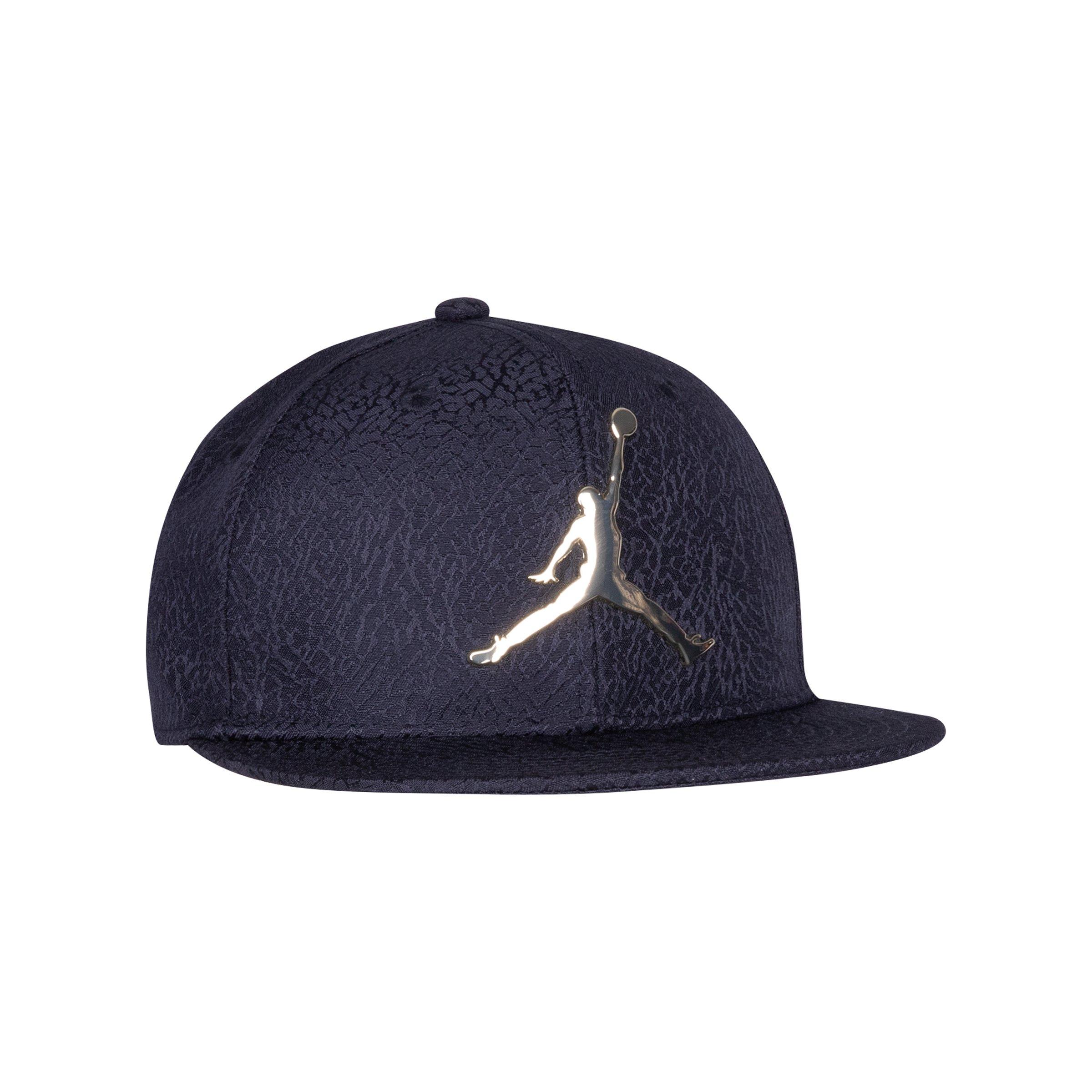 Black and hotsell gold jordan hat