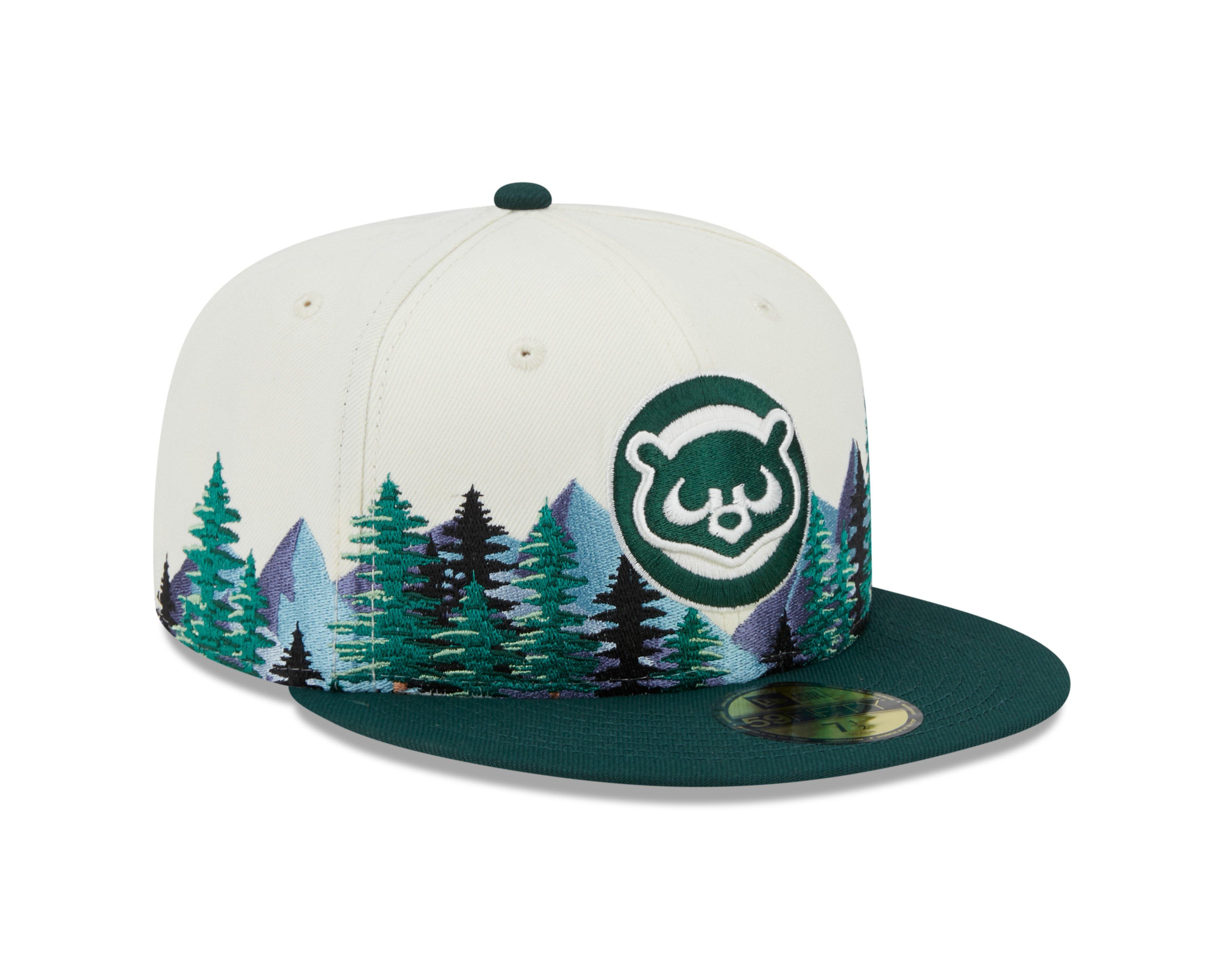 New Era 59FIFTY Chicago Cubs Camp Fitted Hat Chrome White Green