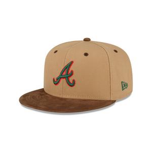 Brown Atlanta Braves Hat, Jersey & Baseballs