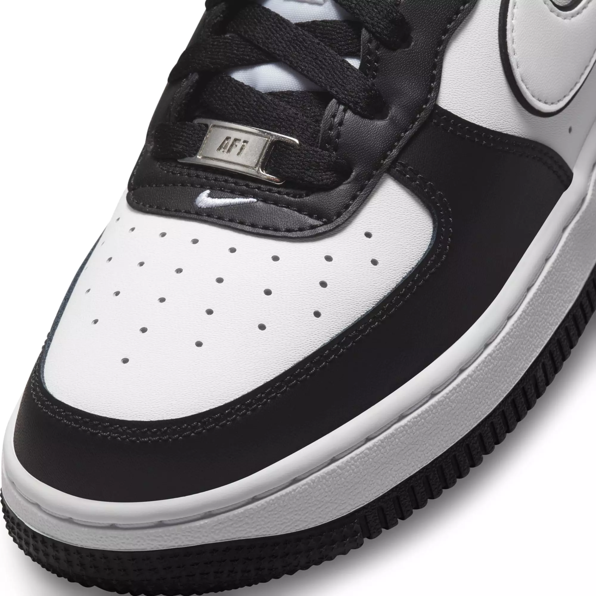 Nike Air Force 1 LV8 2 "Black/White" Grade School Kids' Shoe - BLACK/WHITE