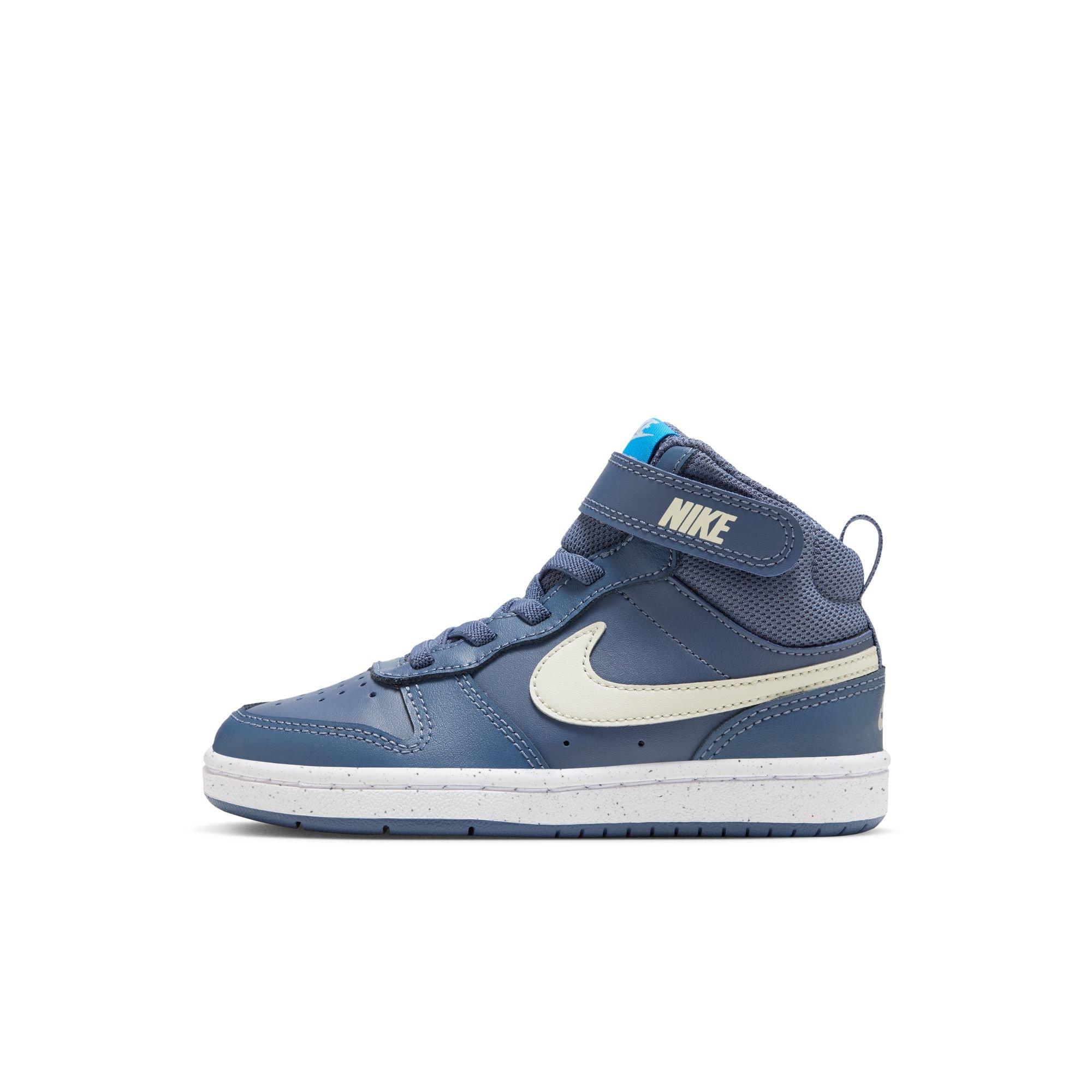 Nike court borough mid wtr clearance psv