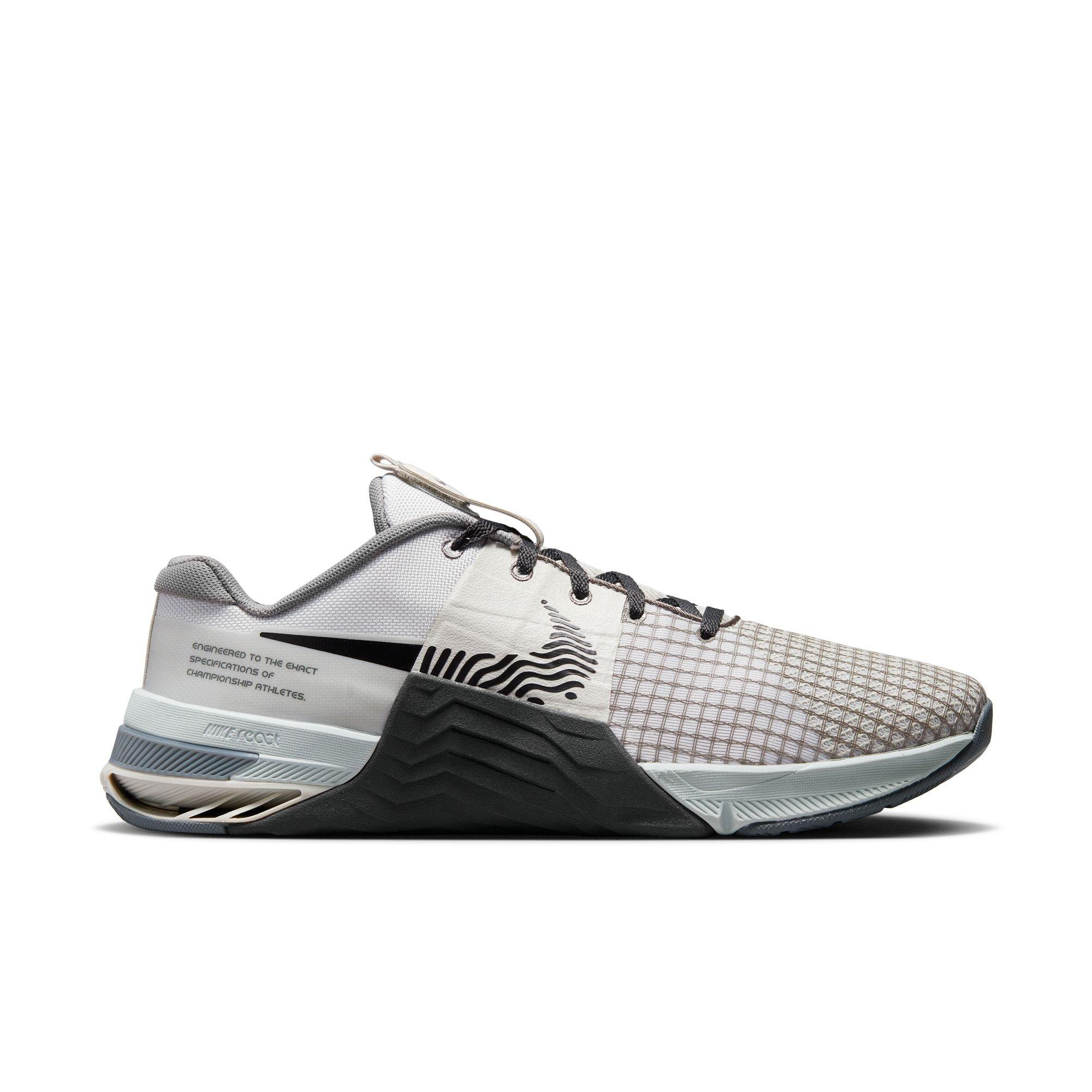 Beleefd cursief papier Nike Metcon 8 "Photon Dust/Black/Light Bone/Anthracite" Men's Training Shoe