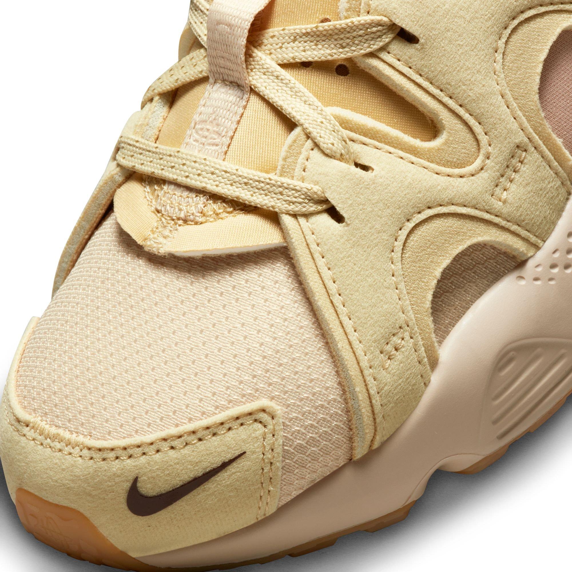 Women's Nike Air Huarache Craft Casual Shoes