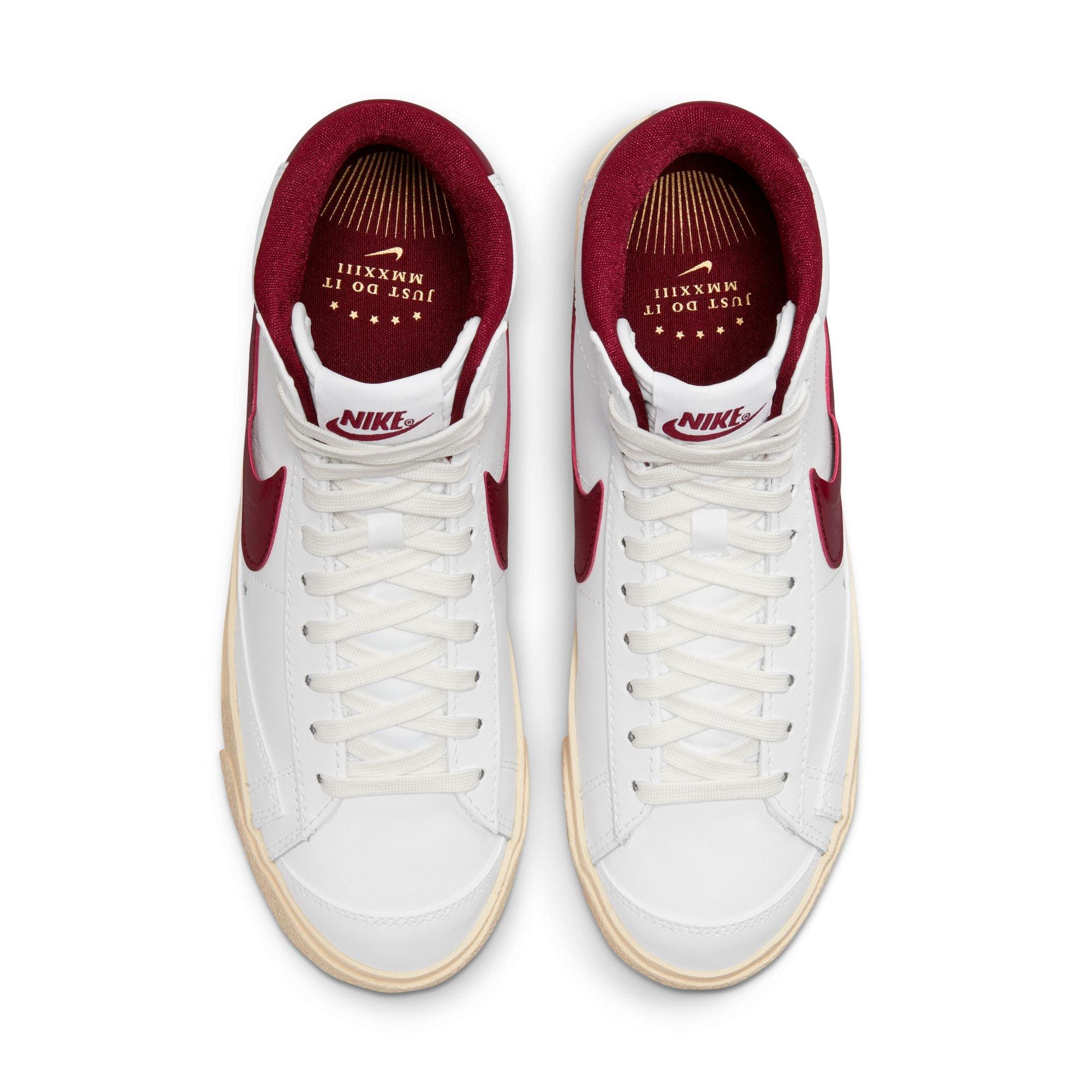 Sb blazer mid premium shoes white team clearance red