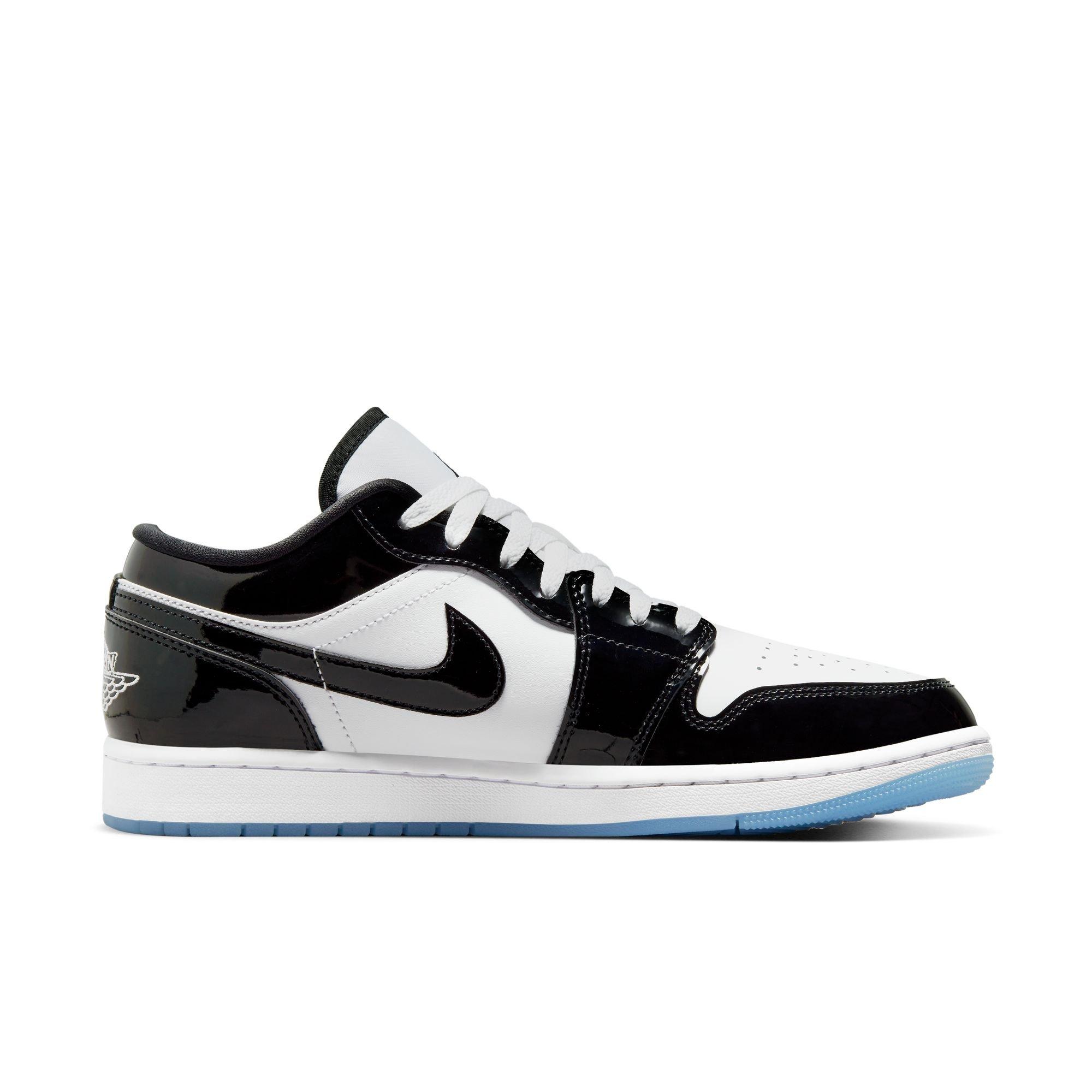 Jordan 1 Low SE "White/Black" Men's Shoe - WHITE/BLACK Thumbnail View 3