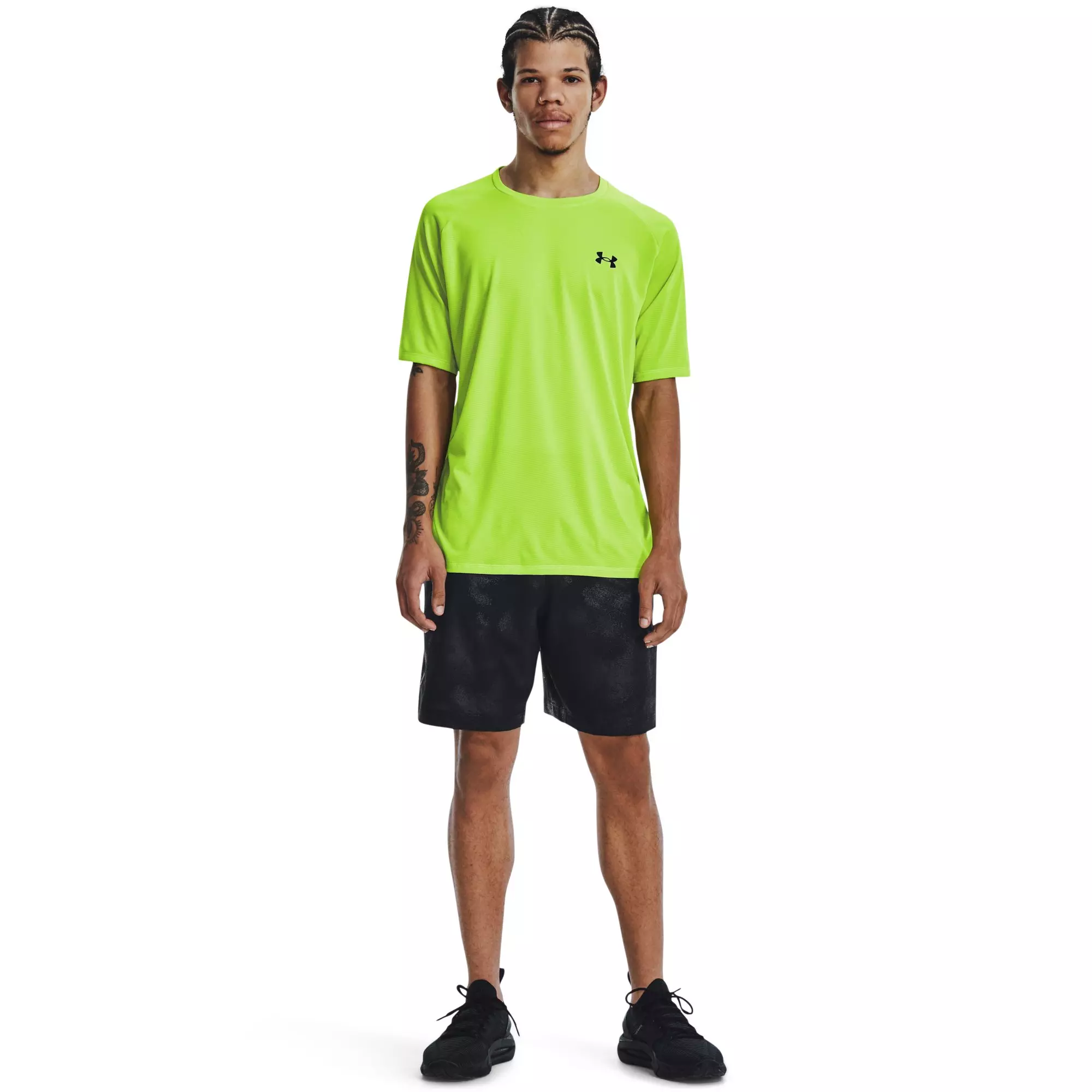 Under Armour Men's Woven Emboss Shorts-Black - BLACK