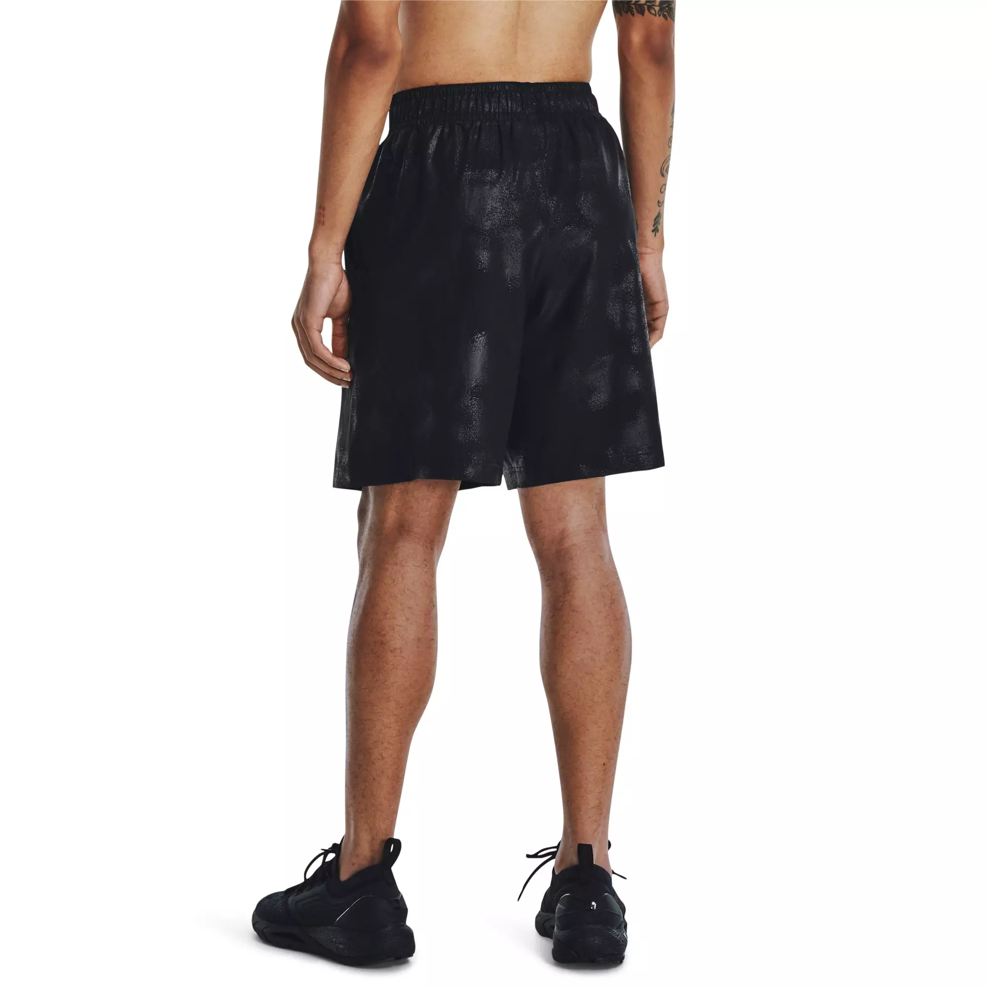 Under Armour Men's Woven Emboss Shorts-Black - BLACK