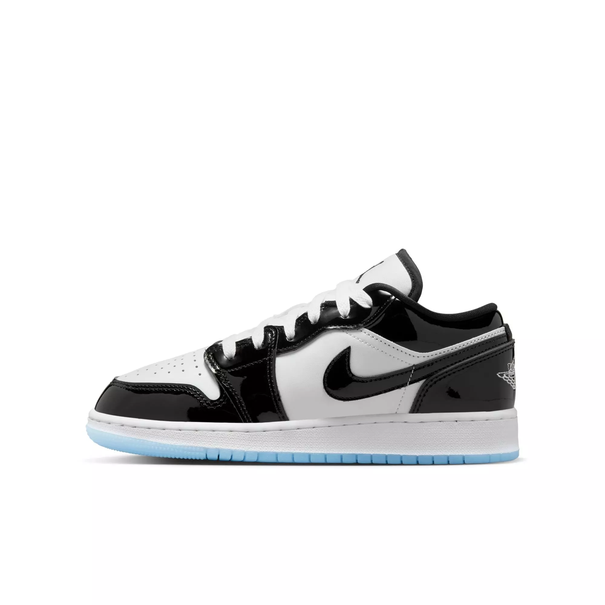 Jordan 1 Low SE "White/Black" Grade School Kids' Shoe - WHITE/BLACK
